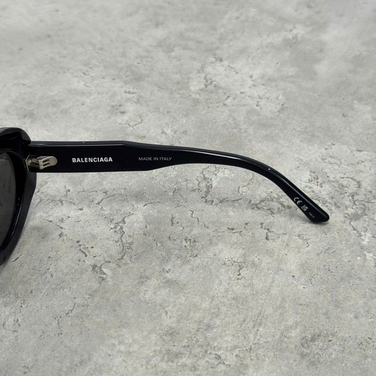 Balenciaga BALENCIAGA BB0074S 001 BLACK BLACK GREY Size ONE SIZE - 4 Thumbnail