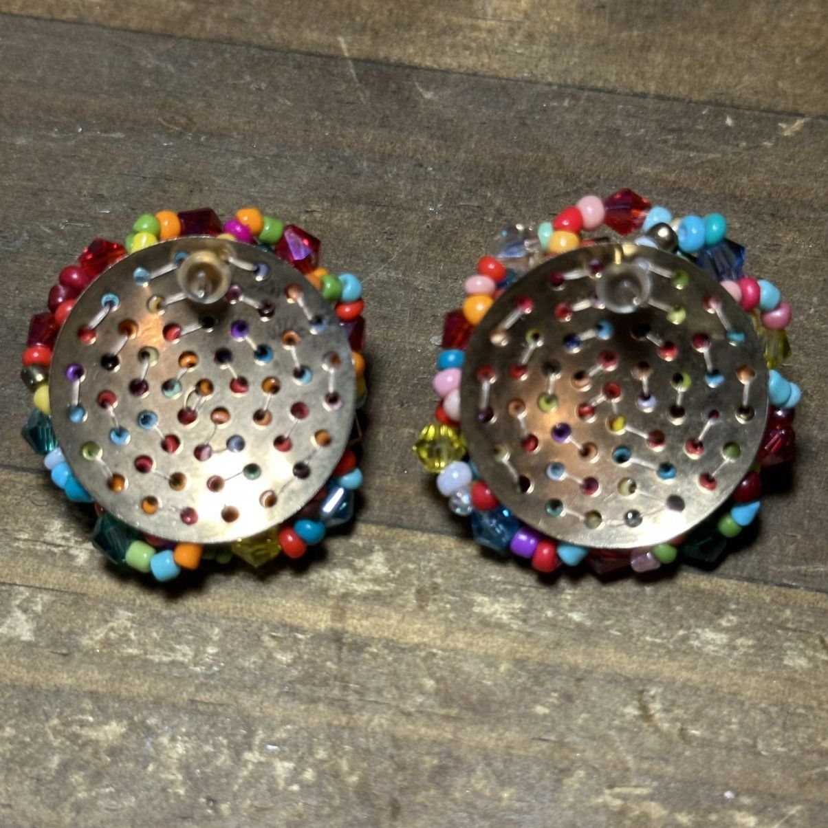 Other Prima donna multicolor seed bead button post earrings Size ONE SIZE - 6 Thumbnail