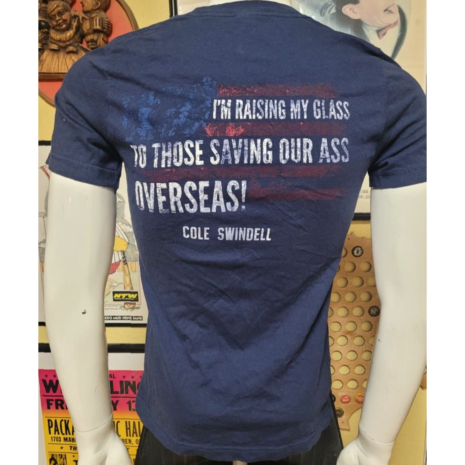 Vintage Cole Swindell Raising My Glass T Shirt Small USA Flag Country Nice Tour Concert Shirt Mens Small Blue Cotton Blend Graphic Tee Band Theme USA 90s? Size US S / EU 44-46 / 1 - 3 Thumbnail