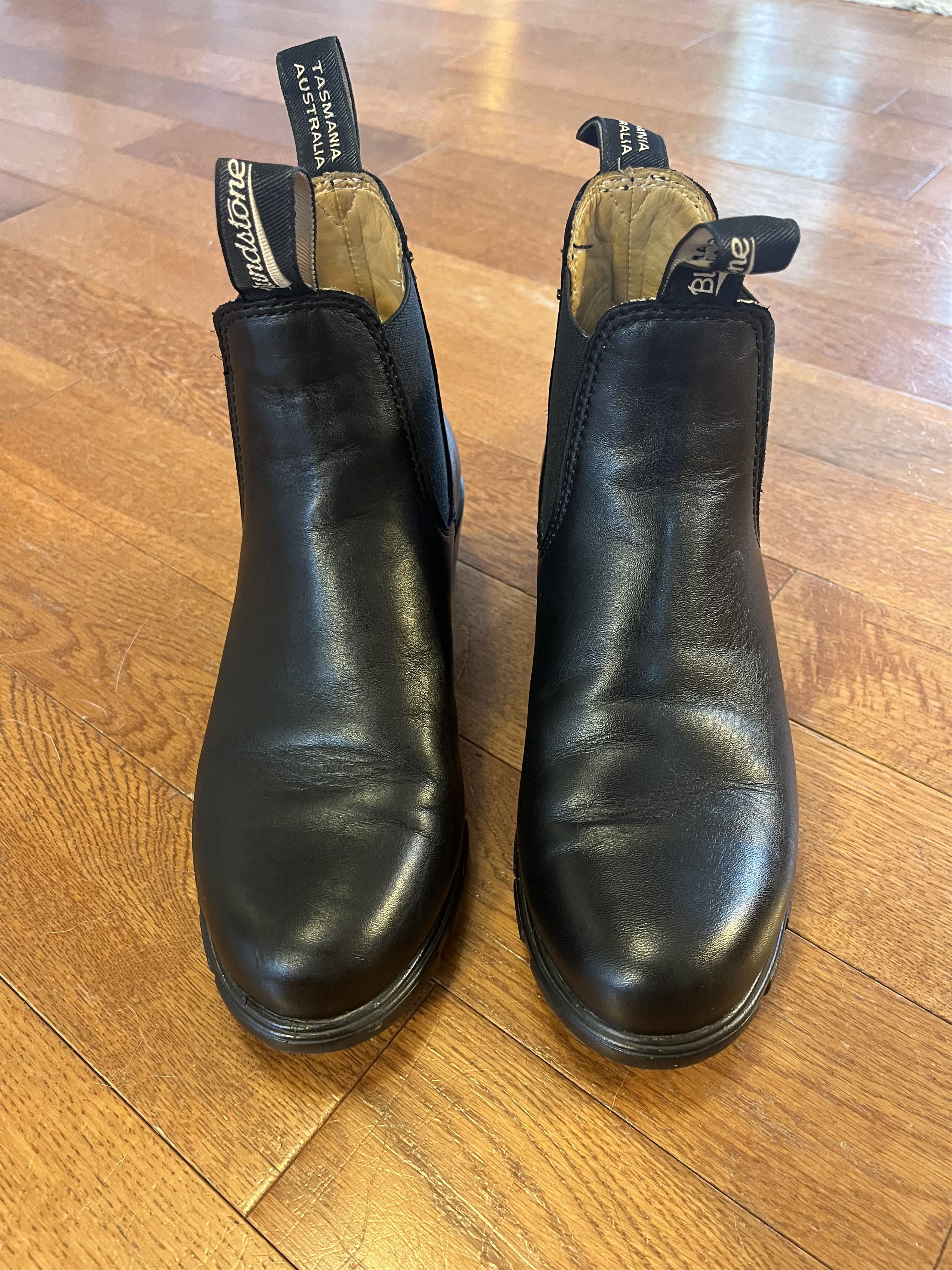Blundstone Women's Classics Chelsea Boots - Black Size US 7.5 / IT 37.5 - 2 Thumbnail