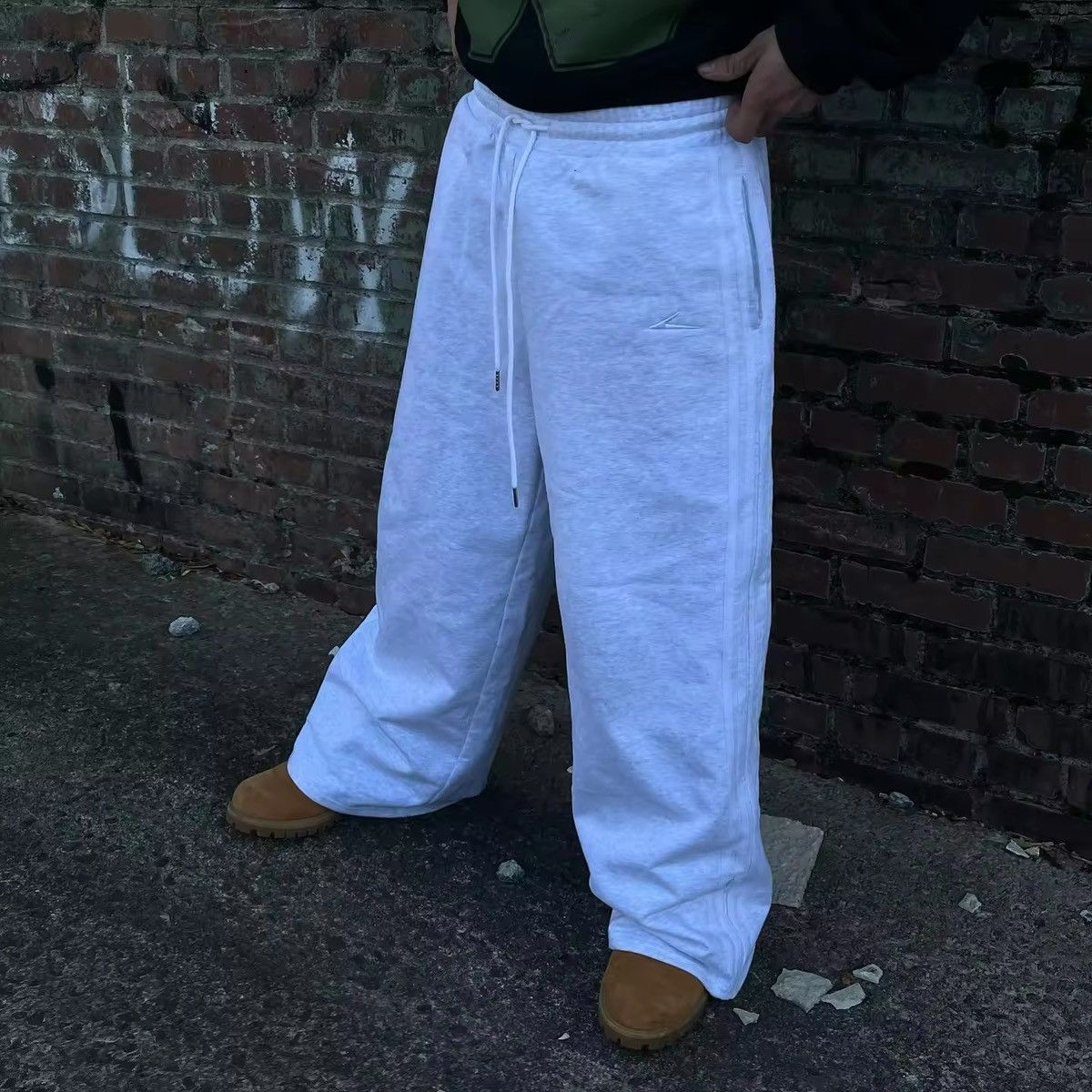Japanese Brand × Other Pure Cotton Elastic Waist Baggy Sweatpants Size US 28 / EU 44 - 1 Thumbnail