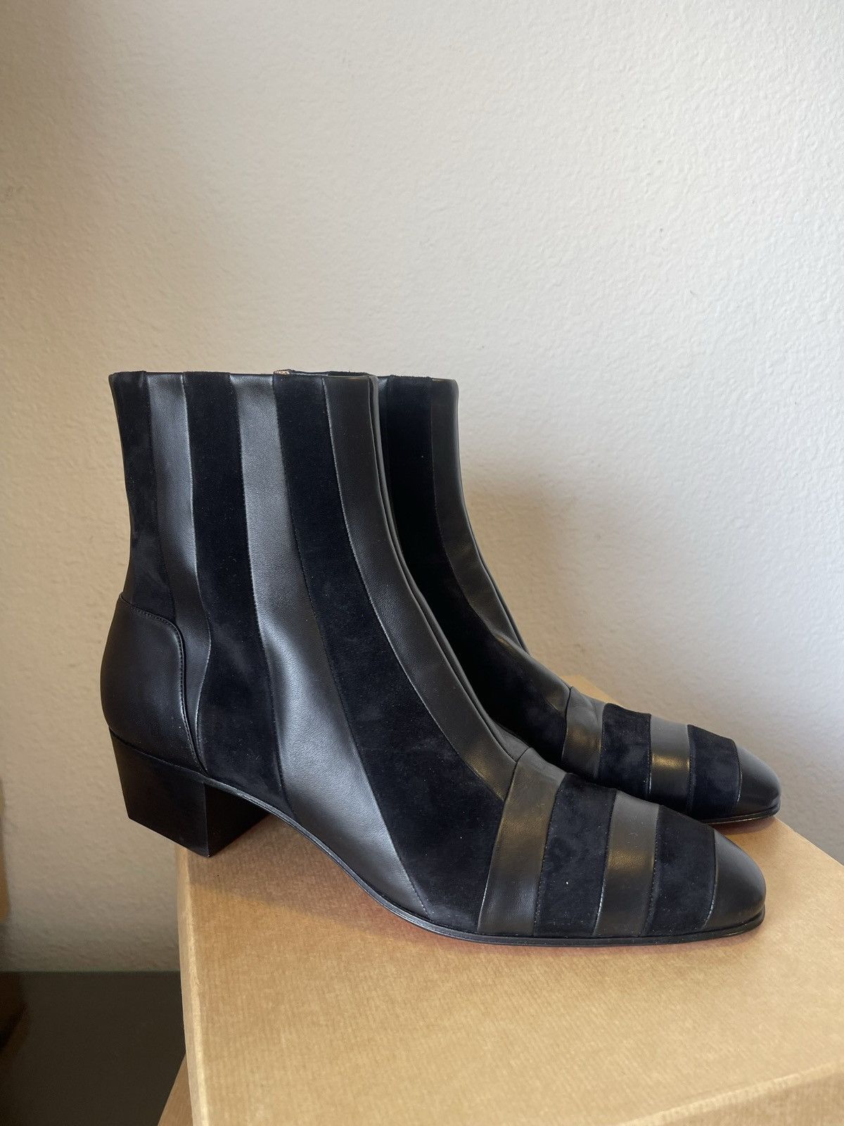 Christian Louboutin Christian Louboutin Leather and Suede Chelsea Boots Size US 12 / EU 45 - 2 Thumbnail