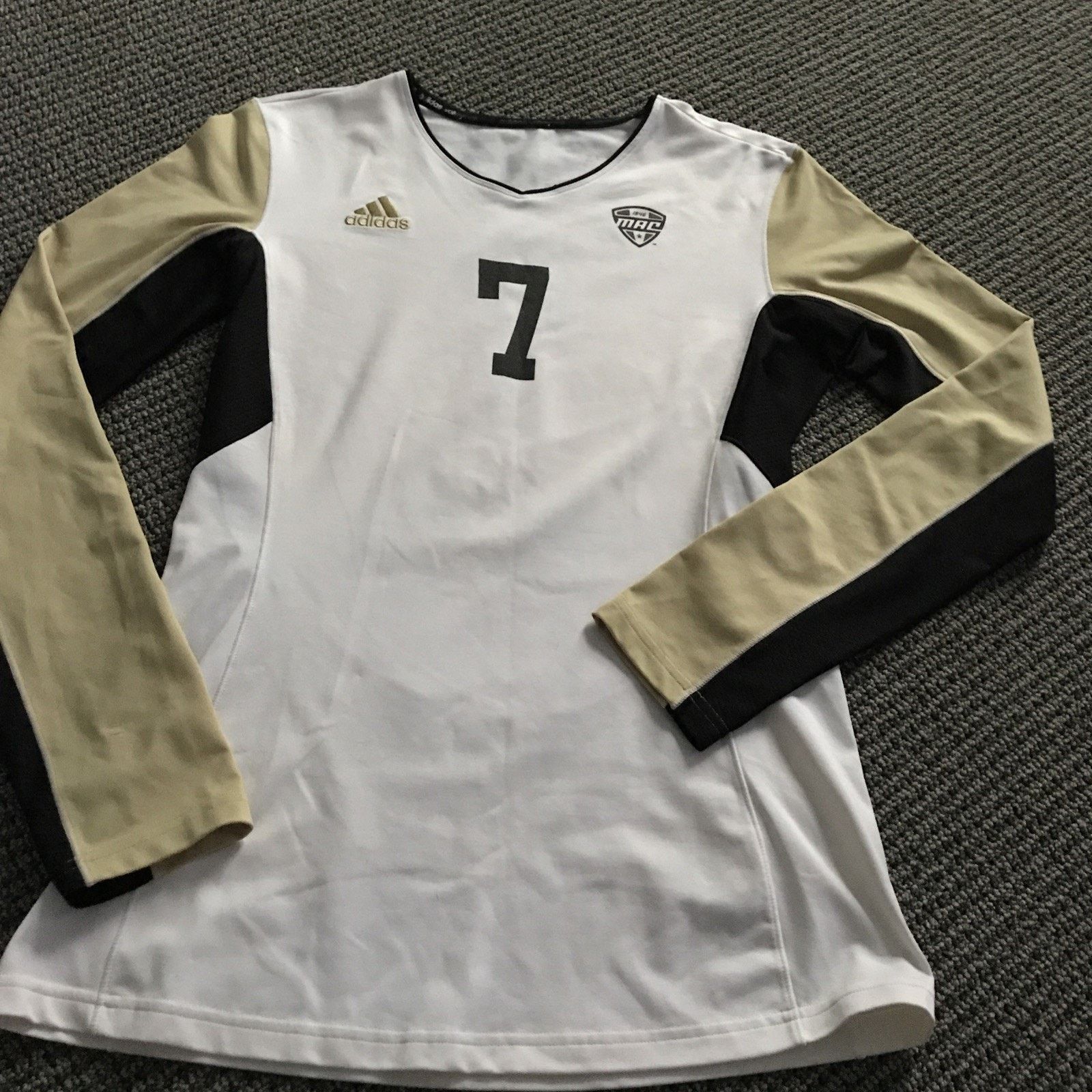 Adidas adidas W Michigan Broncos Womens Volleyball Jersey #7 Medium Size M / US 6-8 / IT 42-44 - 3 Thumbnail
