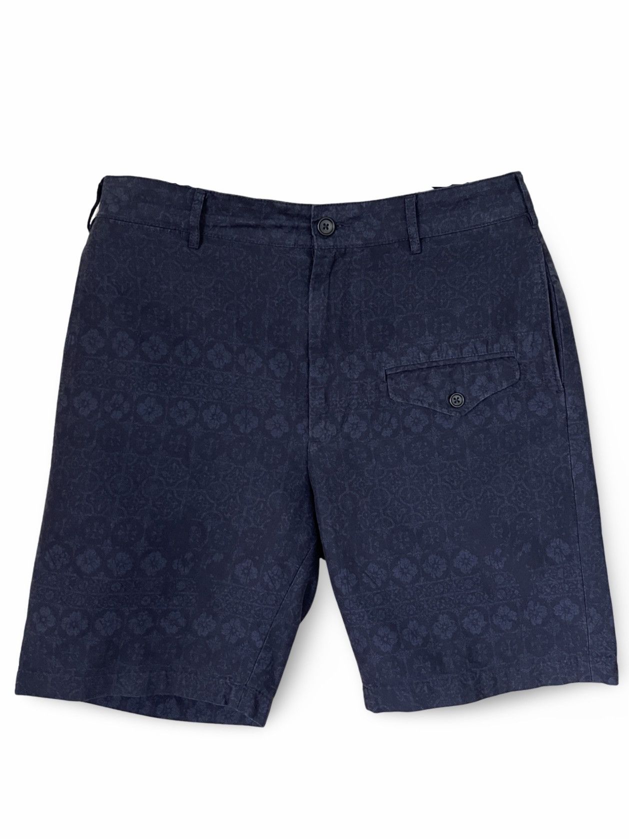 EG shorts