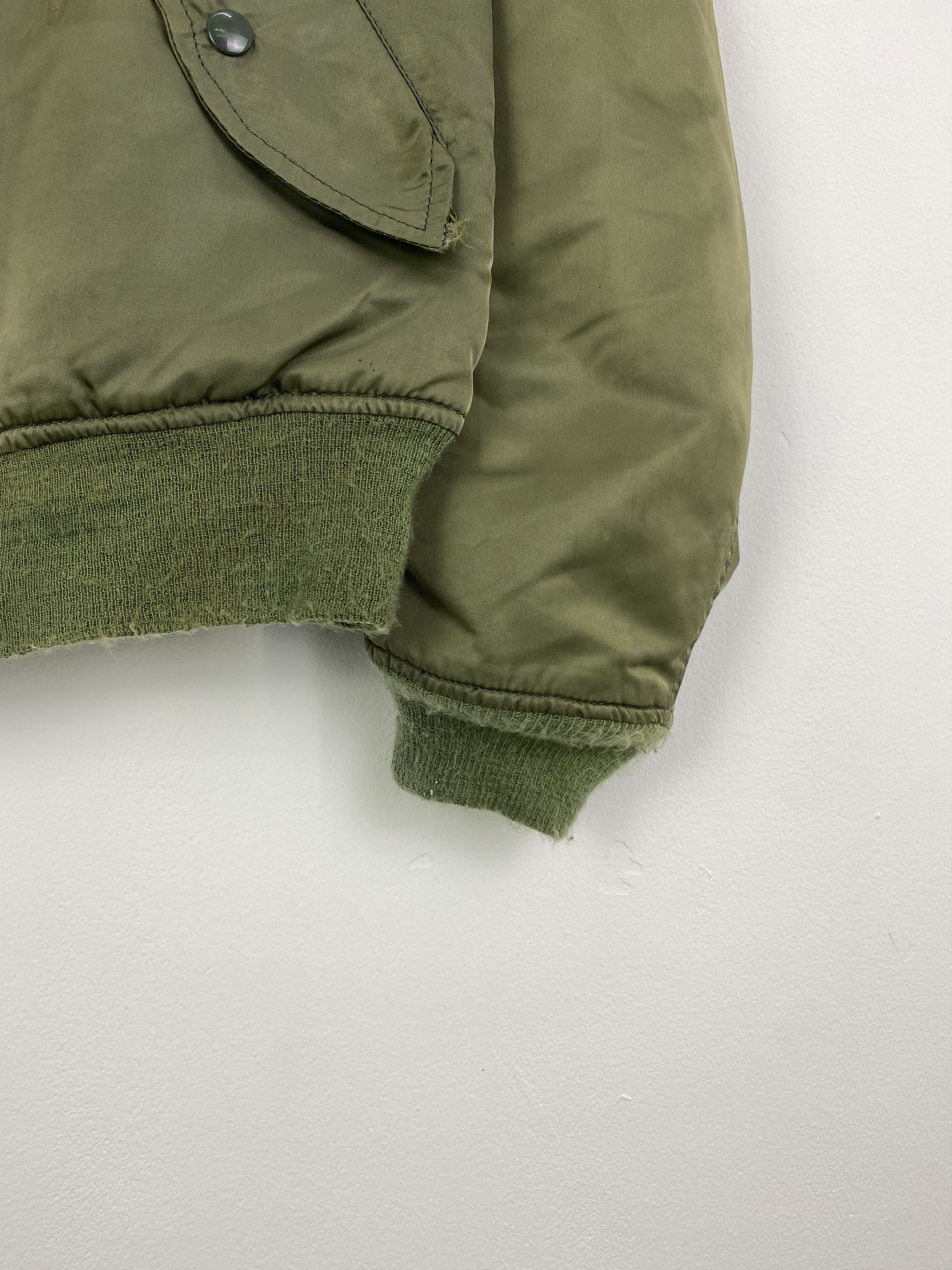 Alpha Industries Vintage Alpha Industries Bomber Flying Jacket J0014 Size US M / EU 48-50 / 2 - 6 Thumbnail