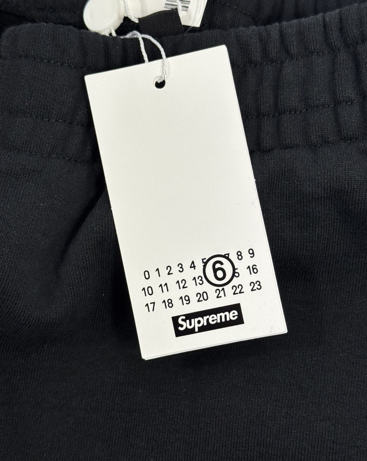 Maison Margiela × Supreme MM6 EAGLE ZIP UP HOODIE AND SWEATPANTS Size US L / EU 52-54 / 3 - 8 Thumbnail