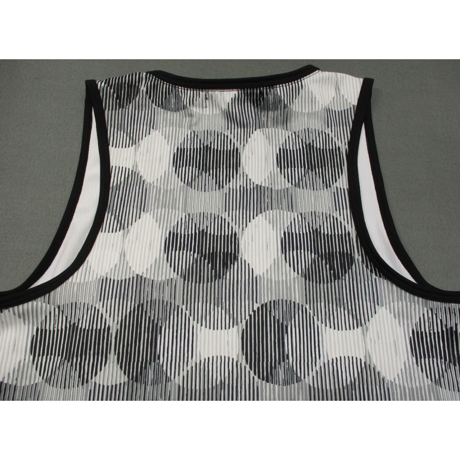 Liz Claiborne Liz Claiborne Weekend Womens Tank Top Sleeveless Small Multicolor Knit Cotton Blend Short Sleeve? Size S / US 4 / IT 40 - 5 Thumbnail