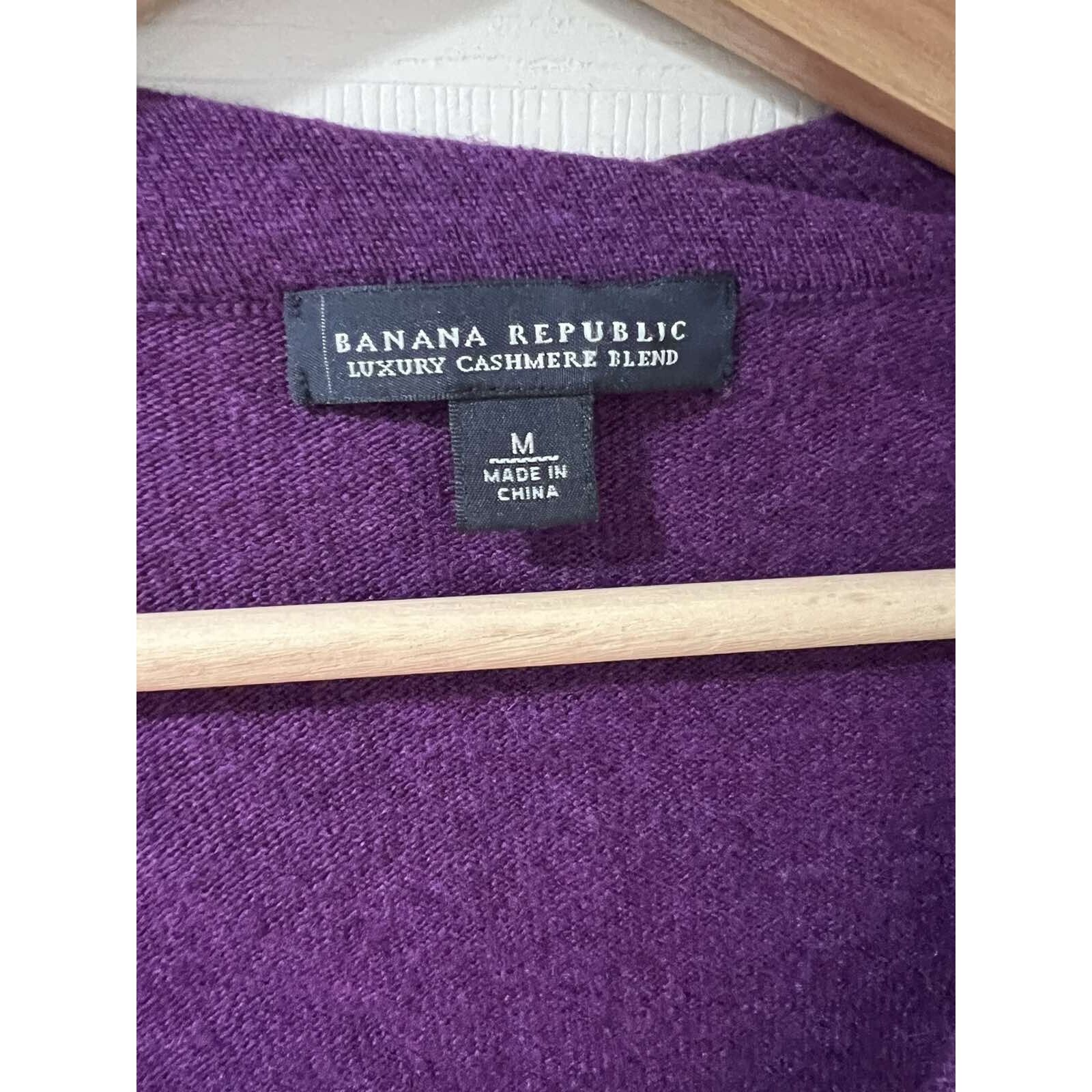 Banana Republic Banana Republic Cashmere Sweater Size M A001370 Size M / US 6-8 / IT 42-44 - 4 Thumbnail