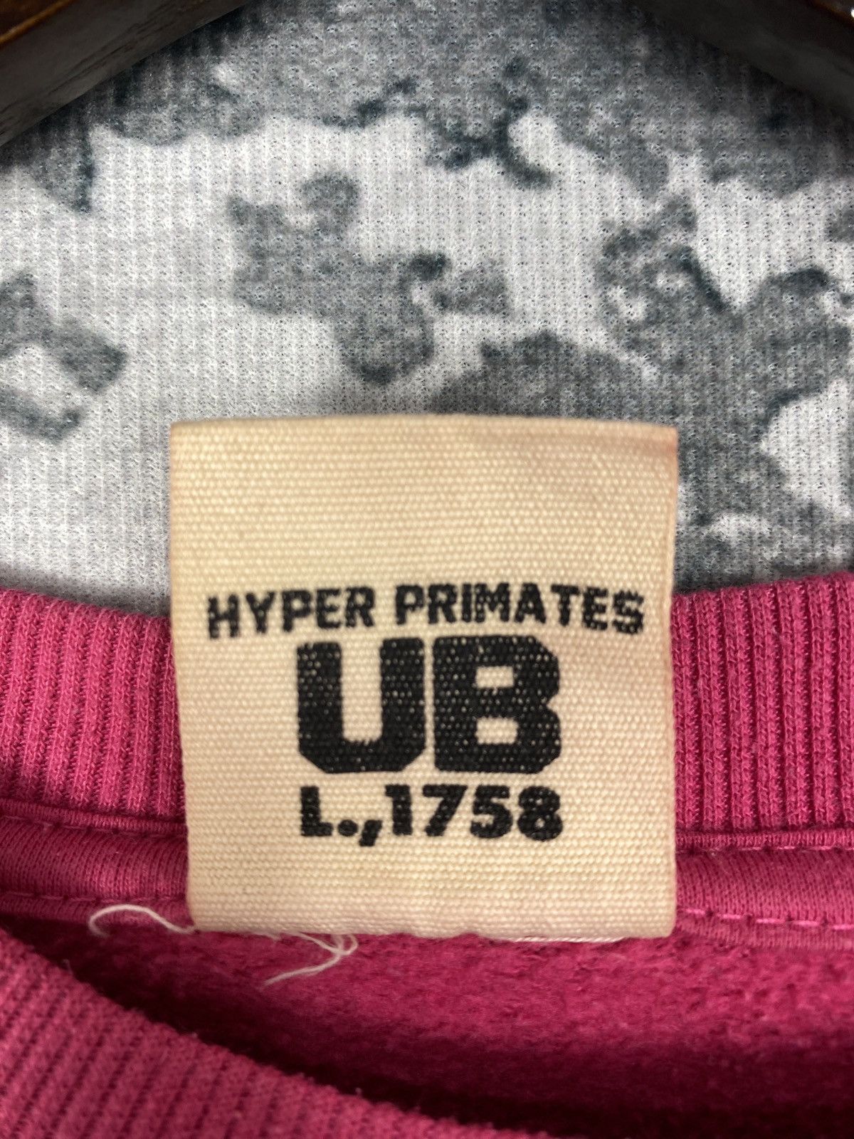 Japanese Brand × Vintage Vintage UITTG Baby Sweatshirts Size L / US 10 / IT 46 - 11 Thumbnail