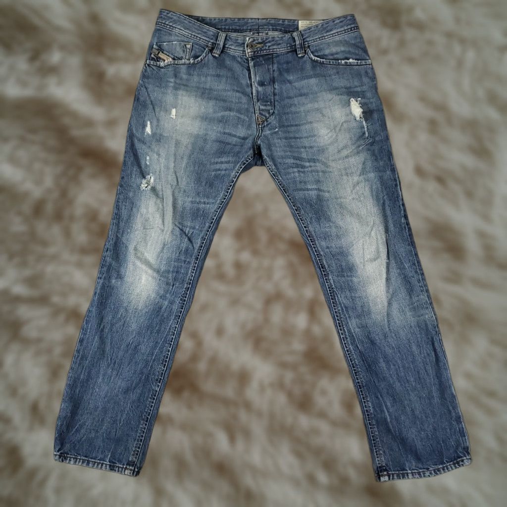 Diesel Diesel Jeans Mens 36x30 Blue Darron Slim Tapered Distressed Denim Pants Jeans Color Blue Modern Classic American Preppy Sports 90s Mens Size US 36 / EU 52 - 1 Thumbnail