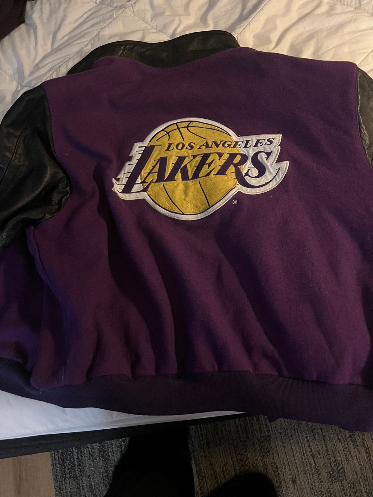 Jeff Hamilton Vintage Jeff Hamilton LA Lakers 2001 NBA Finals Jacket Size US XXL / EU 58 / 5 - 1 Thumbnail