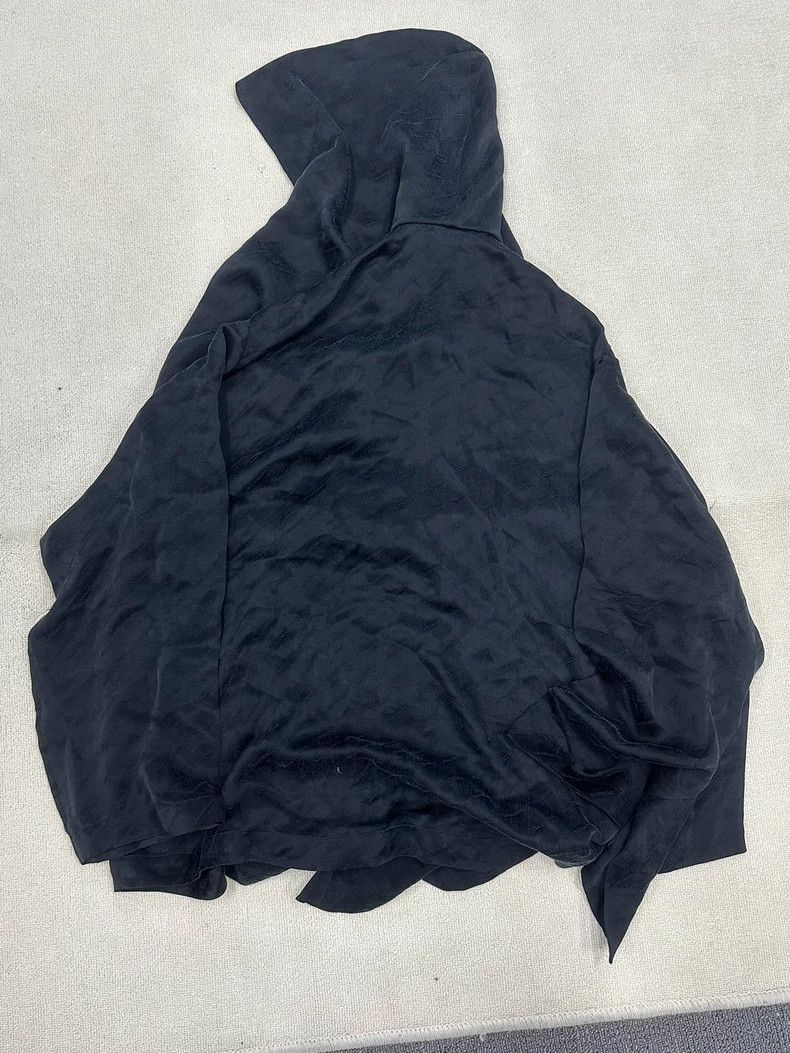 Balenciaga Balenciaga size 1 Button dark pattern logo sweater jacket j Size US M / EU 48-50 / 2 - 3 Thumbnail