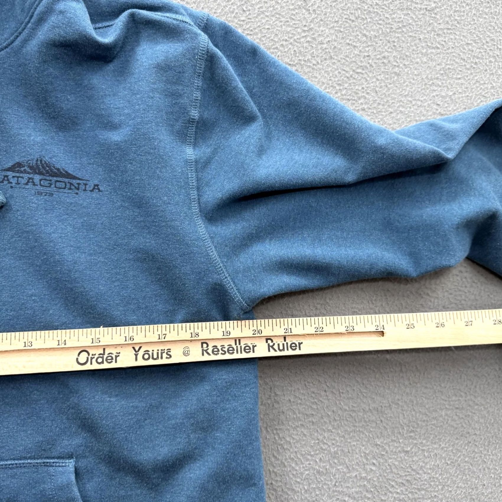 Patagonia Patagonia Hoodie Mens Small Blue Organic Cotton Graphic Fleece Kangaroo Pocket Size US S / EU 44-46 / 1 - 6 Thumbnail