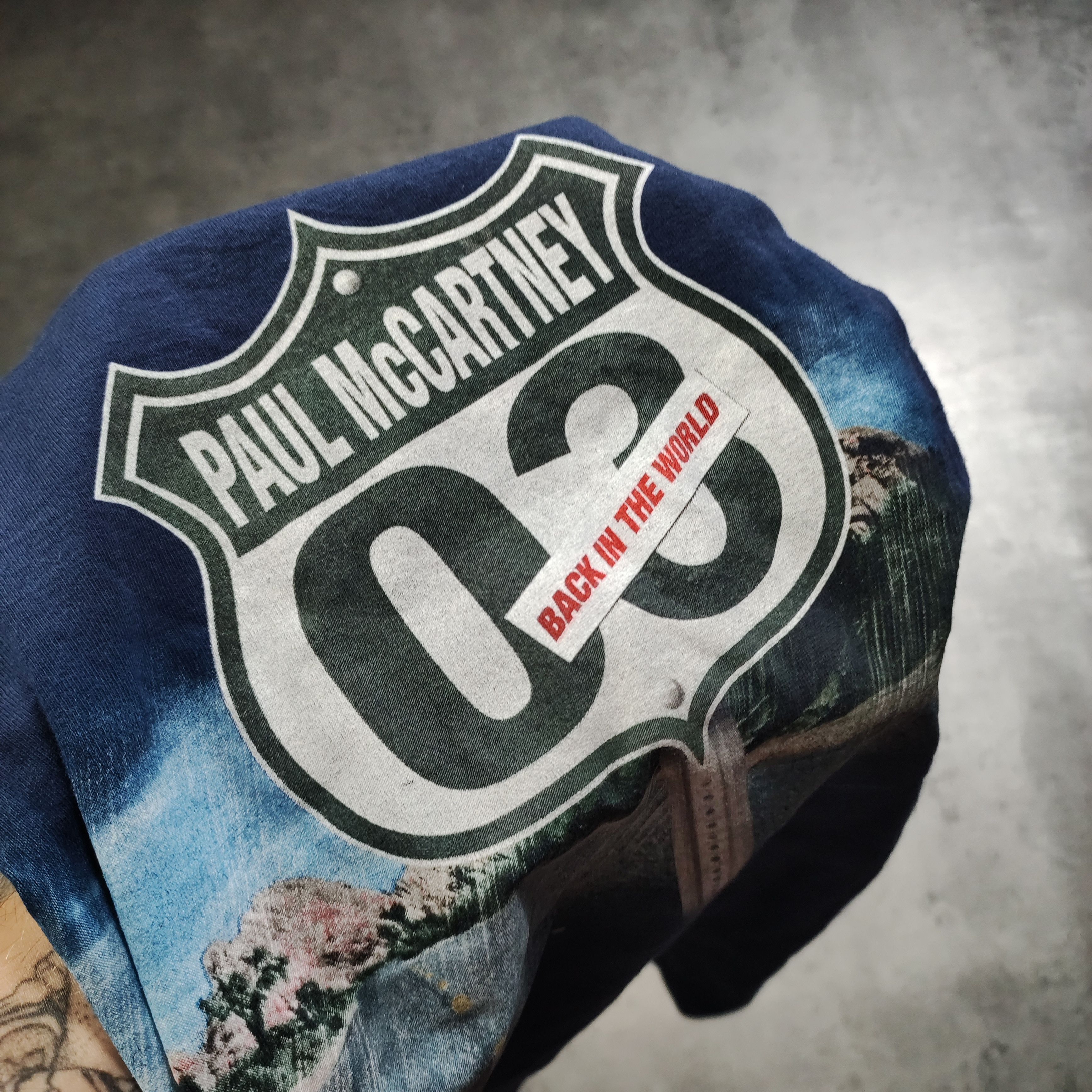 Band Tees × Vintage RARE Vintage Paul McCartney Back in The World 2003 Tour Tee Size US XL / EU 56 / 4 - 4 Thumbnail