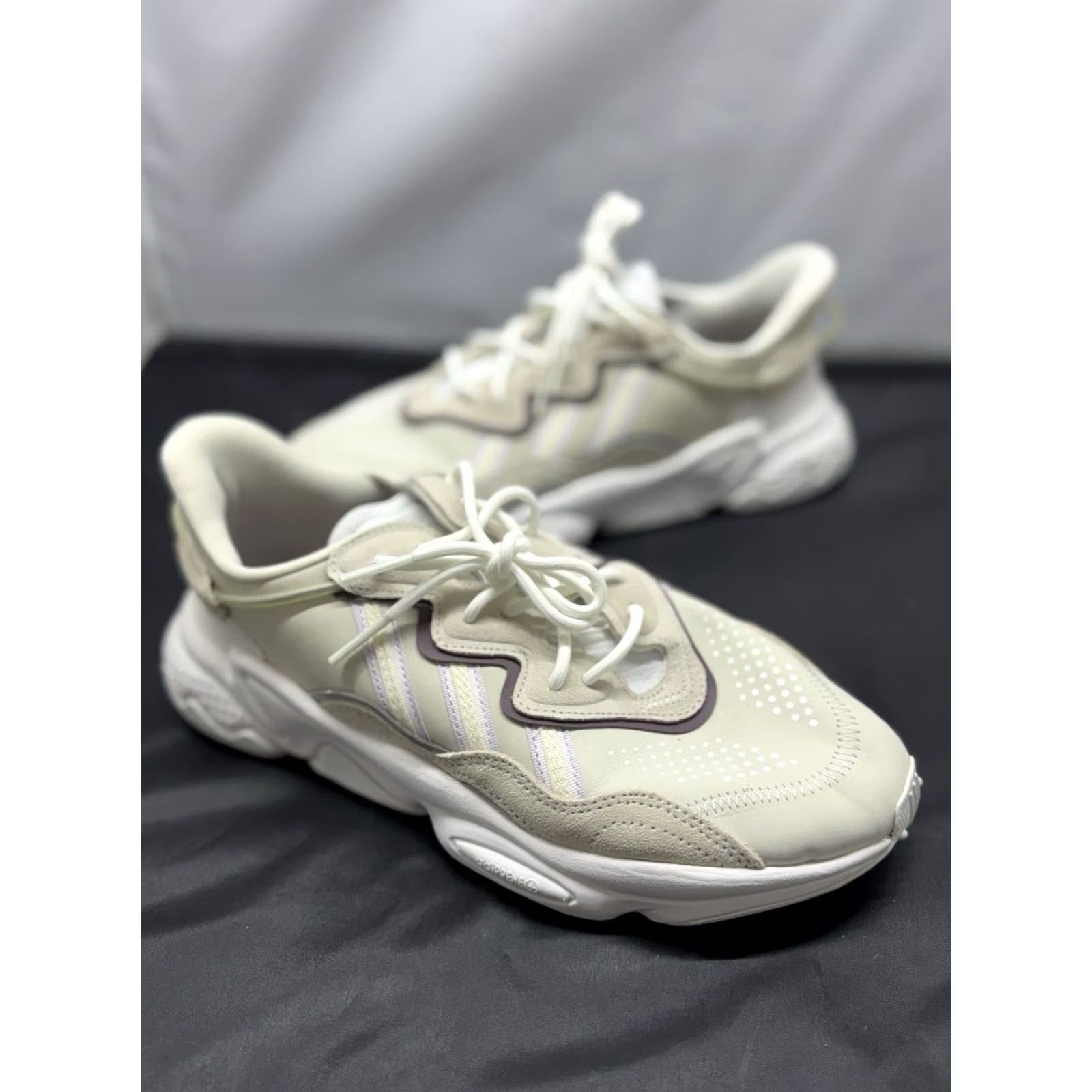 Adidas Adidas Ozweego Trainers Sneakers White Cream Women’s 10 EUC Shoes Lace Up Athletic Walking Running Gym Casual Womens Ozweego Size US 10 / IT 40 - 2 Thumbnail