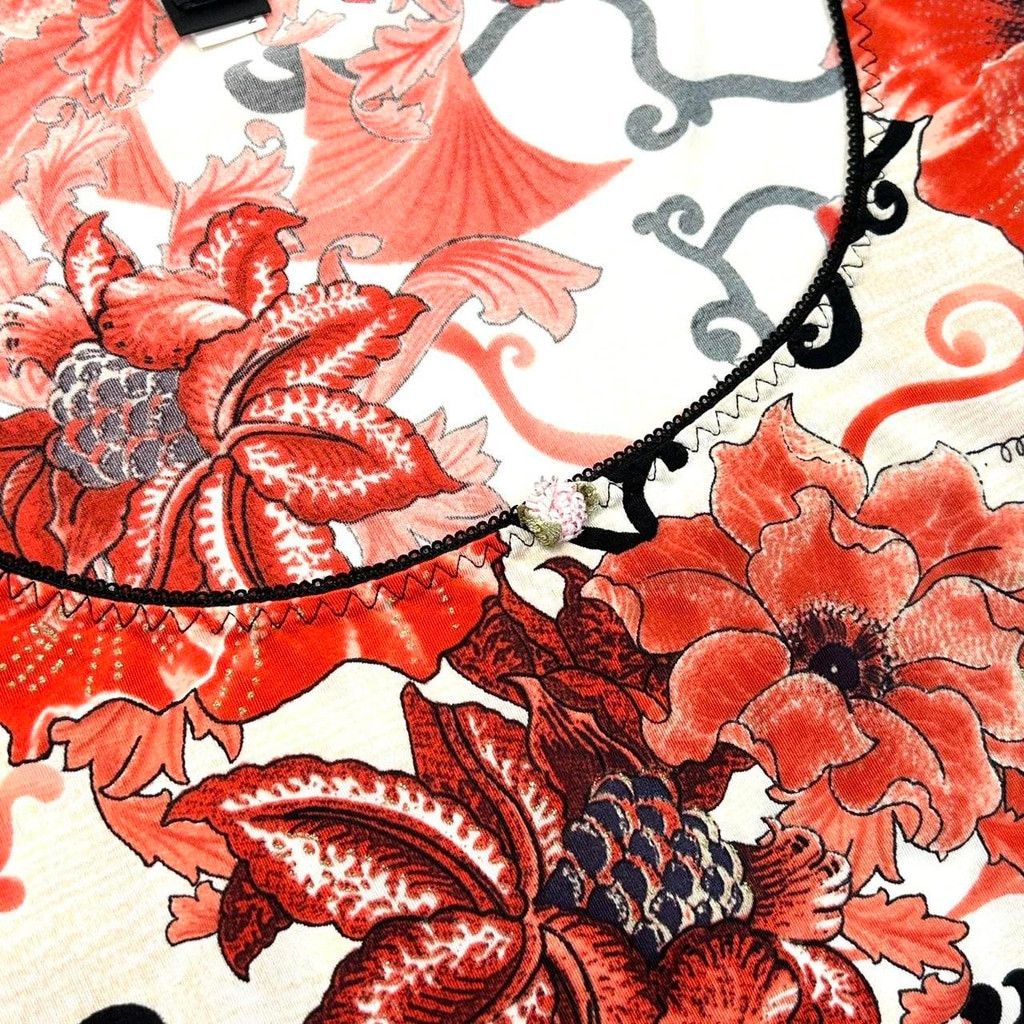 Just Cavalli y2k Cavalli white short sleeve top, red black floral print Size L / US 10 / IT 46 - 7 Thumbnail