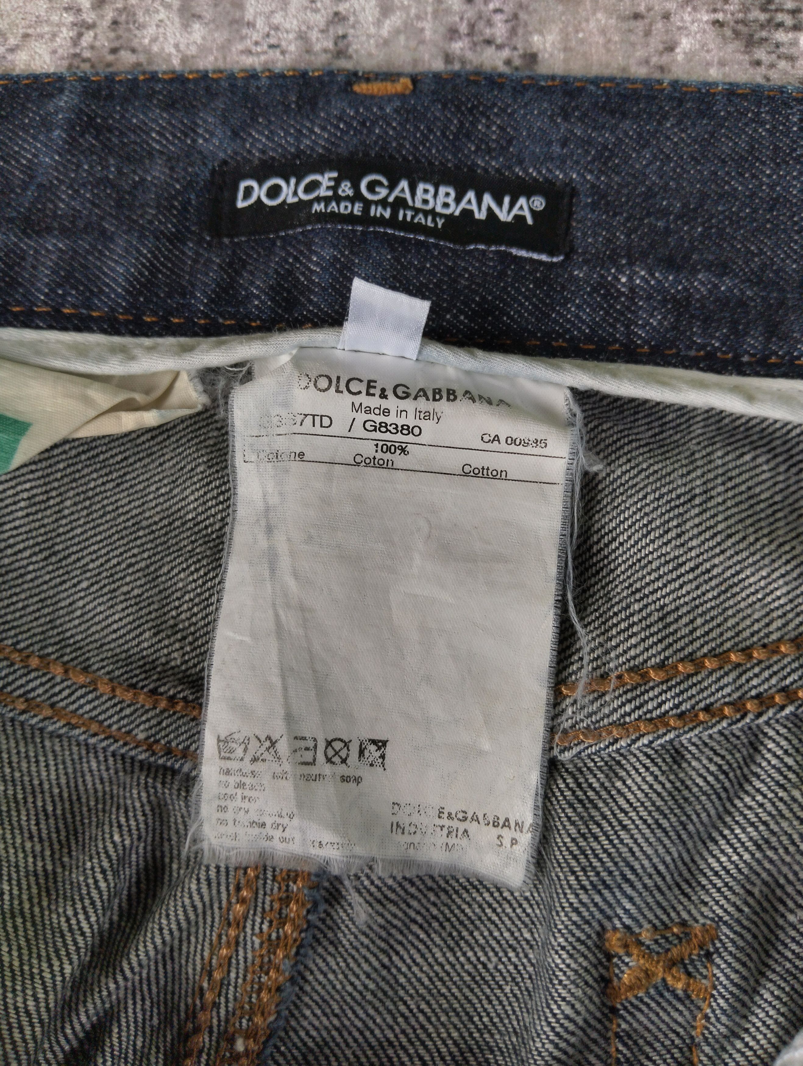Dolce & Gabbana Vintage Dolce & Gabbana Embroidered ButtonFly Low Rise Jeans Size US 32 / EU 48 - 15 Thumbnail