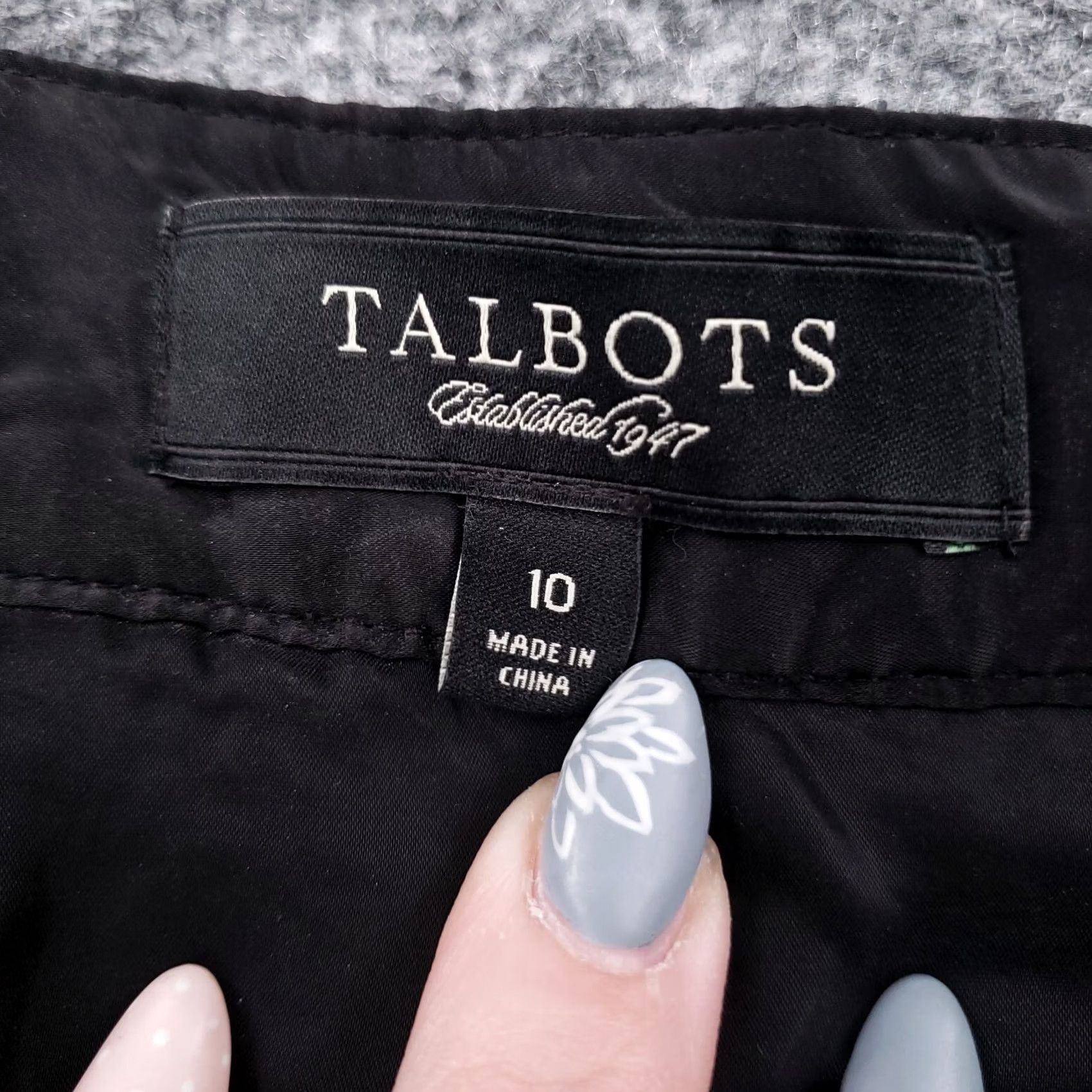 Talbots Talbots Skirt Womens 10 Blue Mini Wool Blend Straight Pencil Zip Back Stretch Size 32" / US 10 / IT 46 - 4 Thumbnail