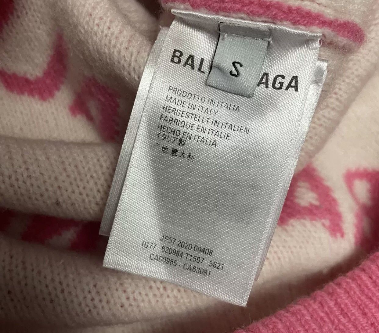 Balenciaga Balenciaga pink bullet screen knitted cardigan shirt Size US S / EU 44-46 / 1 - 7 Thumbnail