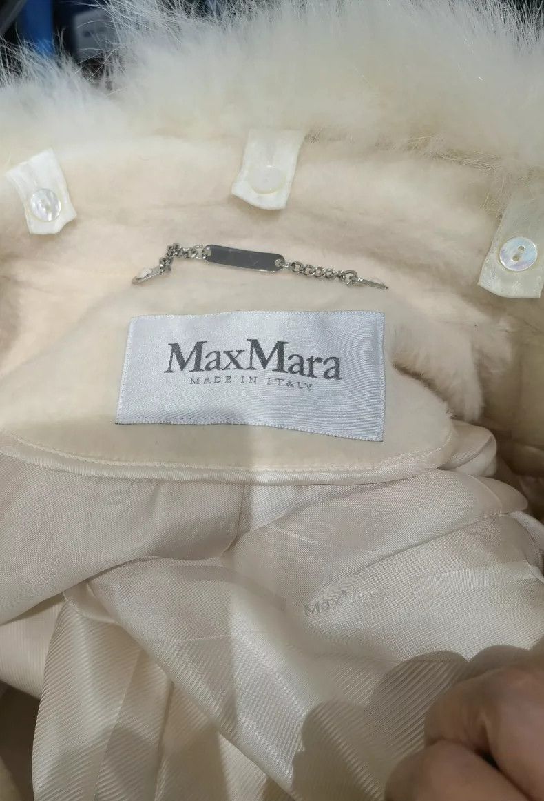 Max Mara Max Mara White coat with off-white alpaca wool collar Size M / US 6-8 / IT 42-44 - 4 Thumbnail