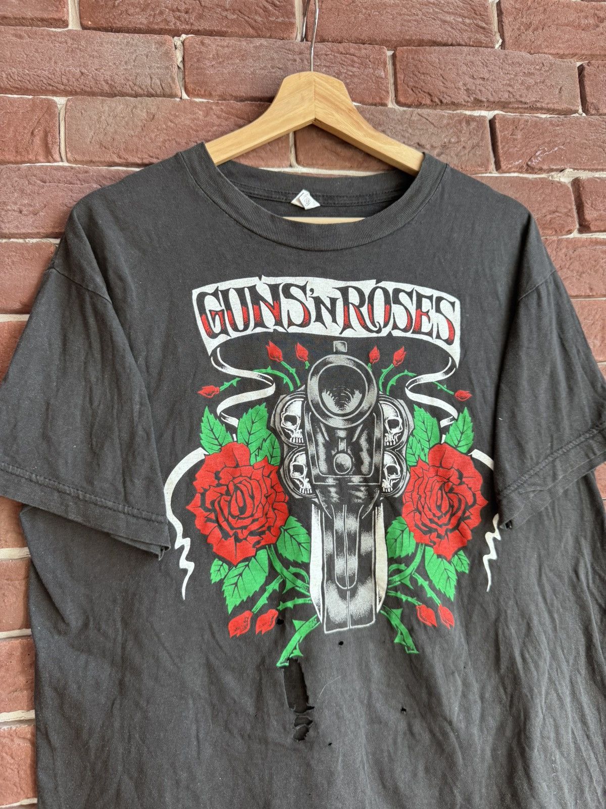 Band Tees Guns N Roses Vintage 90s Rock Band Tee Grail Axl Rose Black Size US L / EU 52-54 / 3 - 6 Thumbnail