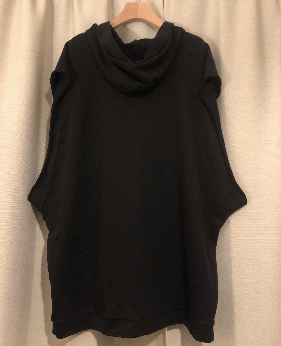 Raf Simons Raf Simons TV Slogan Sleeveless Hooded Sweatshirt Size US M / EU 48-50 / 2 - 2 Thumbnail