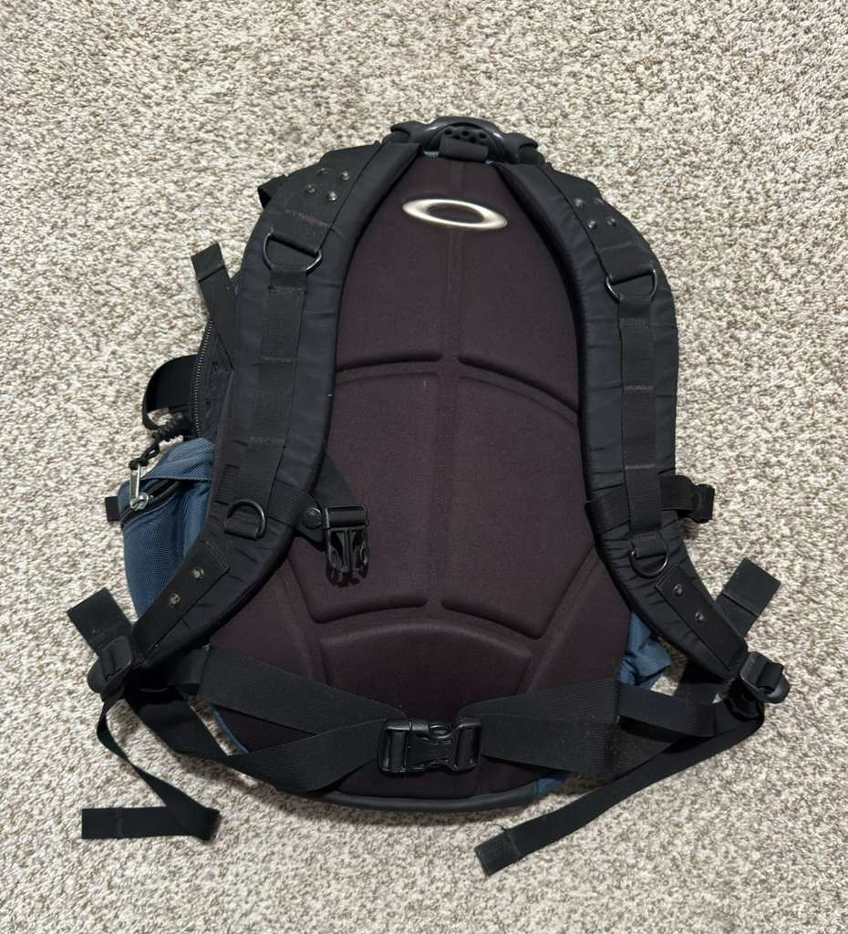 Oakley Vintage OAKLEY ICON Backpack Rucksack Tactical Bag Size ONE SIZE - 9 Thumbnail