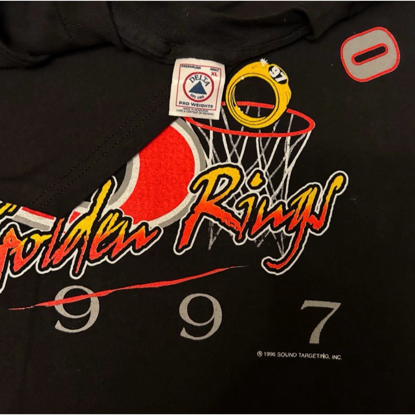 NBA VINTAGE Chicago Bulls 5 Golden Rings 1997 NBA Ring VTG Shirt Mens XL Black Short Sleeve T-Shirt Jordan Rodman Bulls 90s Sports Hip Hop Mens XL Size US XL / EU 56 / 4 - 2 Thumbnail