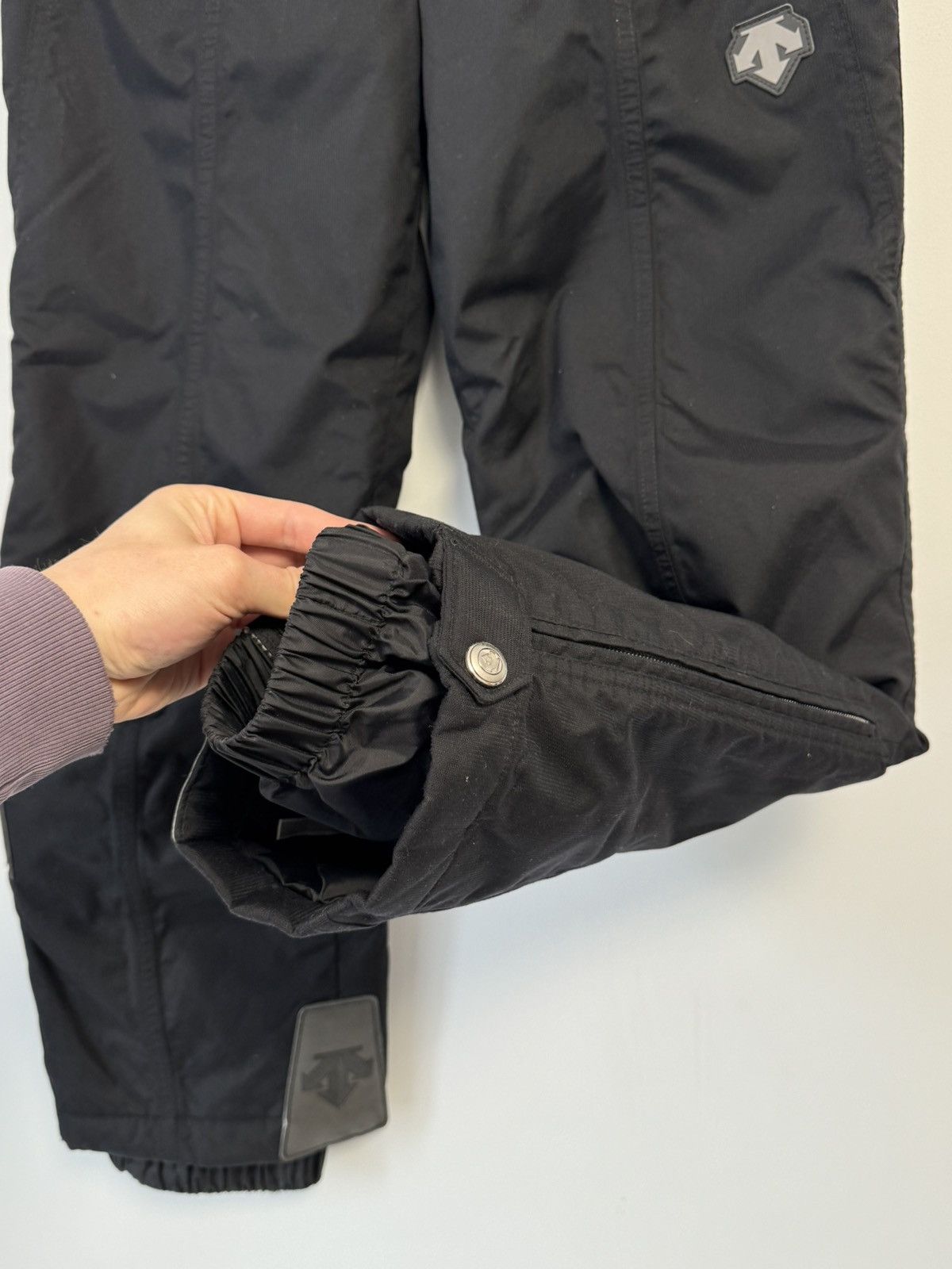 Descente Descente Woman’s Insulated Ski Pants Size US 8 Outdoor Black Size 30" / US 8 / IT 44 - 11 Thumbnail