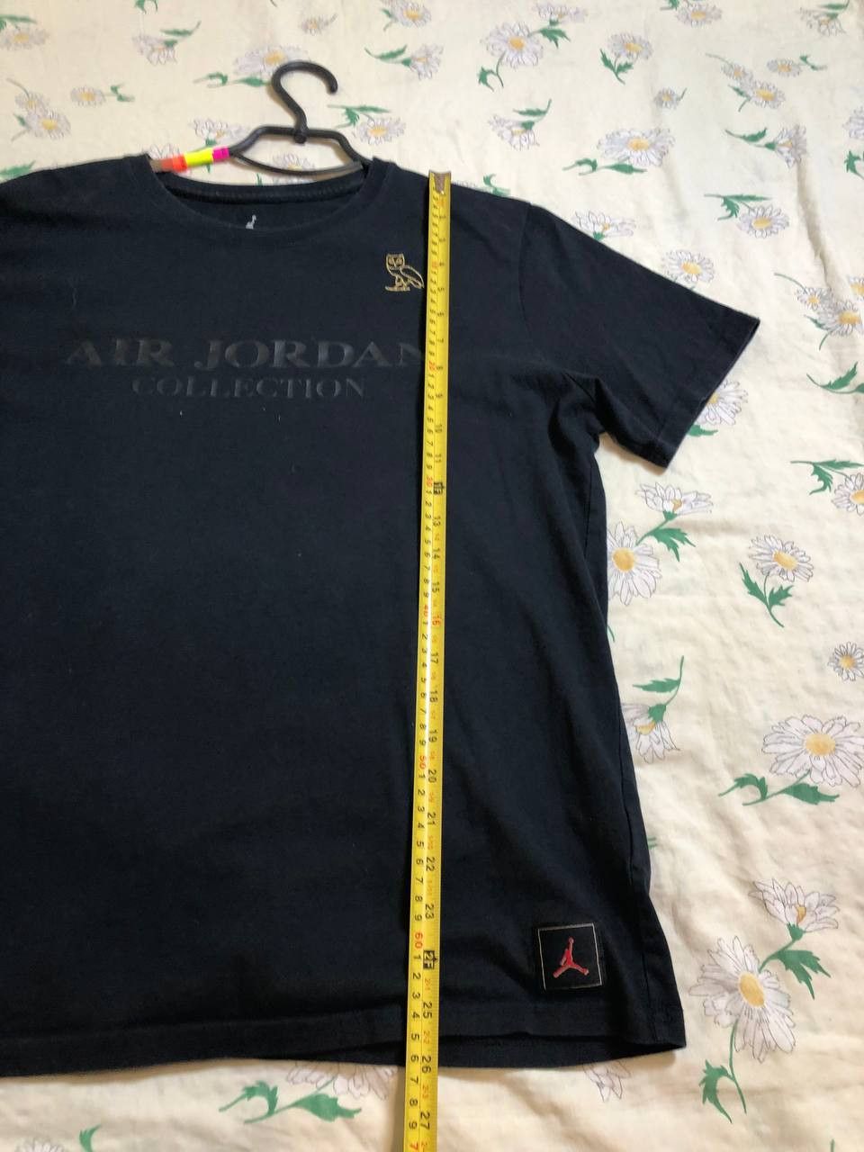 Jordan Brand T-Shirt black Jordan Brand Y2K big logo center Size US L / EU 52-54 / 3 - 5 Thumbnail