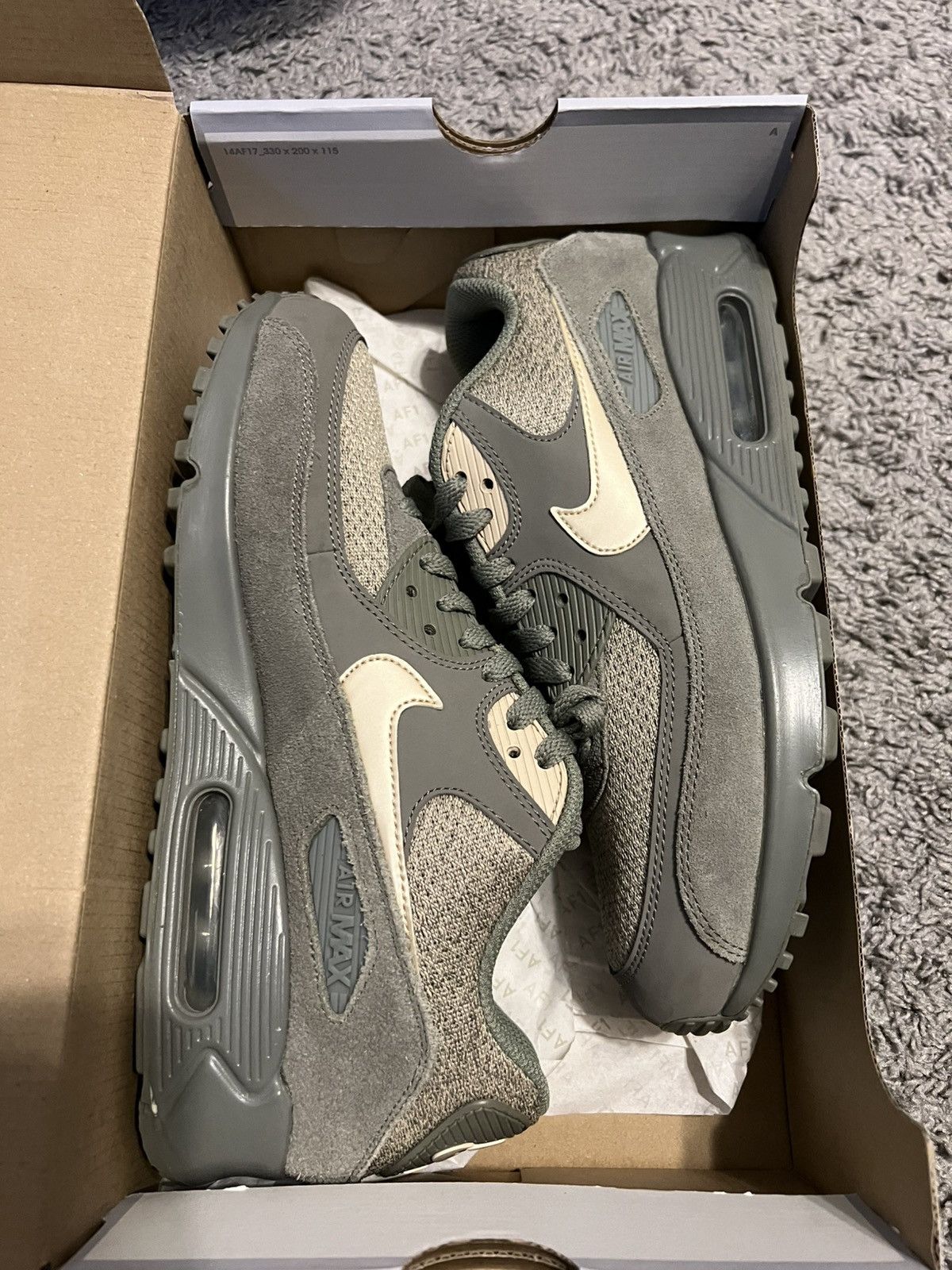 Nike Nike Air Max 90 Premium “Neutral Olive Size US 9 / EU 42 - 2 Thumbnail