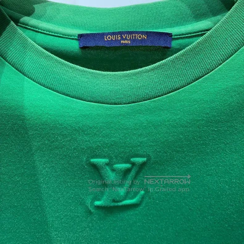 Louis Vuitton Louis Vuitton Green chest embossed logo short sleeve Size US XL / EU 56 / 4 - 3 Thumbnail