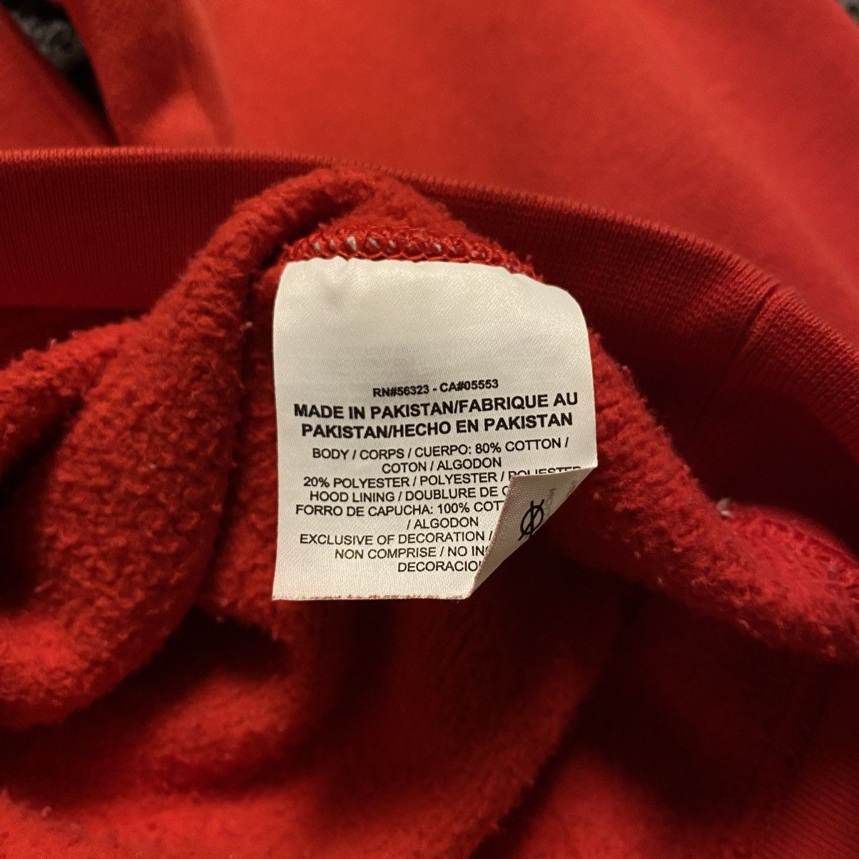 Nike Red Small Logo Hoodie 🔥