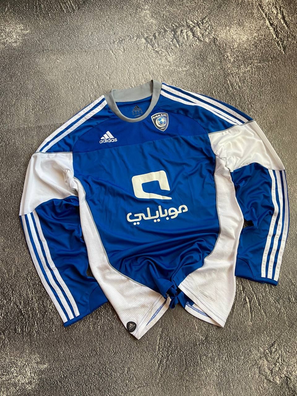 Adidas Adidas Al Hilal 2010 jersey Size US M / EU 48-50 / 2 - 1 Thumbnail