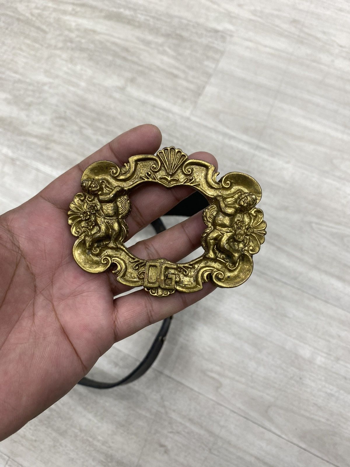 Dolce & Gabbana Dolce & gabbana golden angel molding buckle aw2006 Size ONE SIZE - 6 Thumbnail