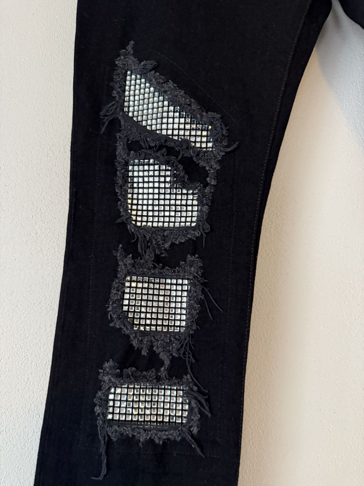 Balmain Balmain Black Distressed Studded Slim Jeans Size 31 Size US 31 - 6 Thumbnail