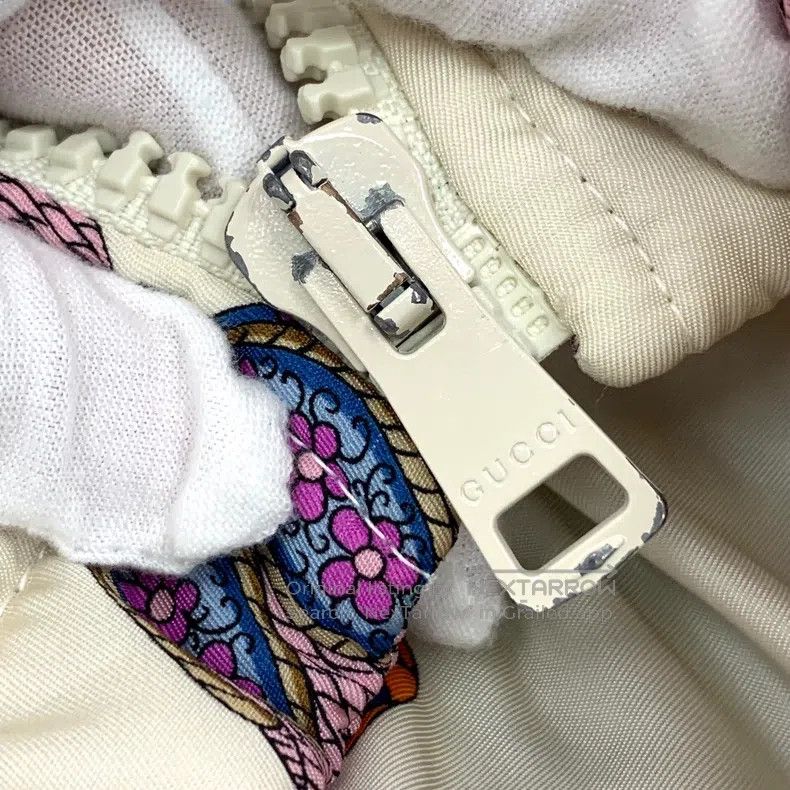 Gucci Gucci Multi-coloured floral print V-neck zipper long-sleev Size S / US 4 / IT 40 - 8 Thumbnail
