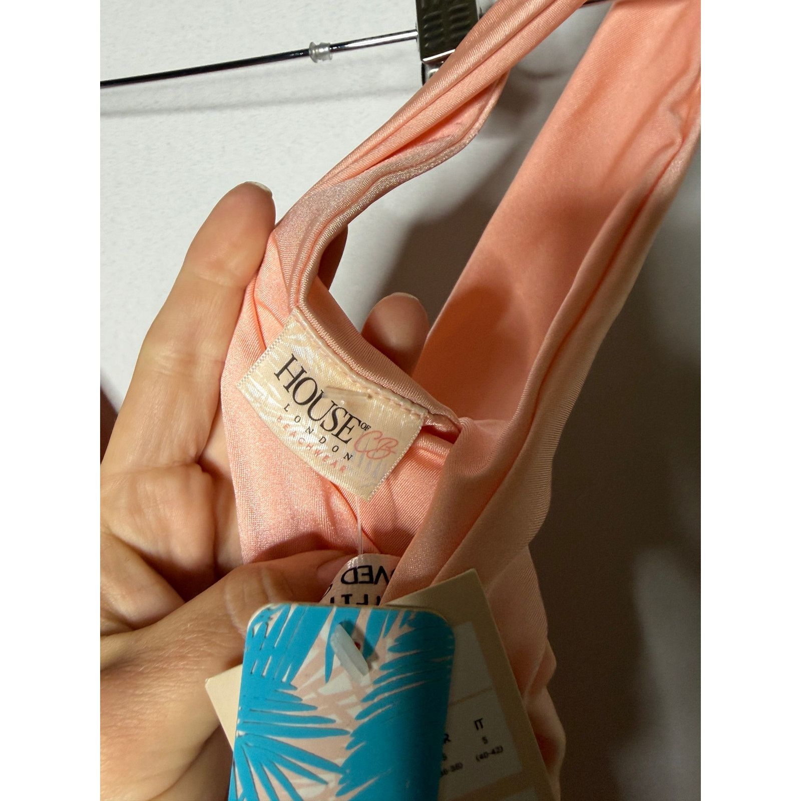 House of CB New House Of Cb Pacifica Peach One Piece Suit Sz S Size ONE SIZE - 7 Thumbnail