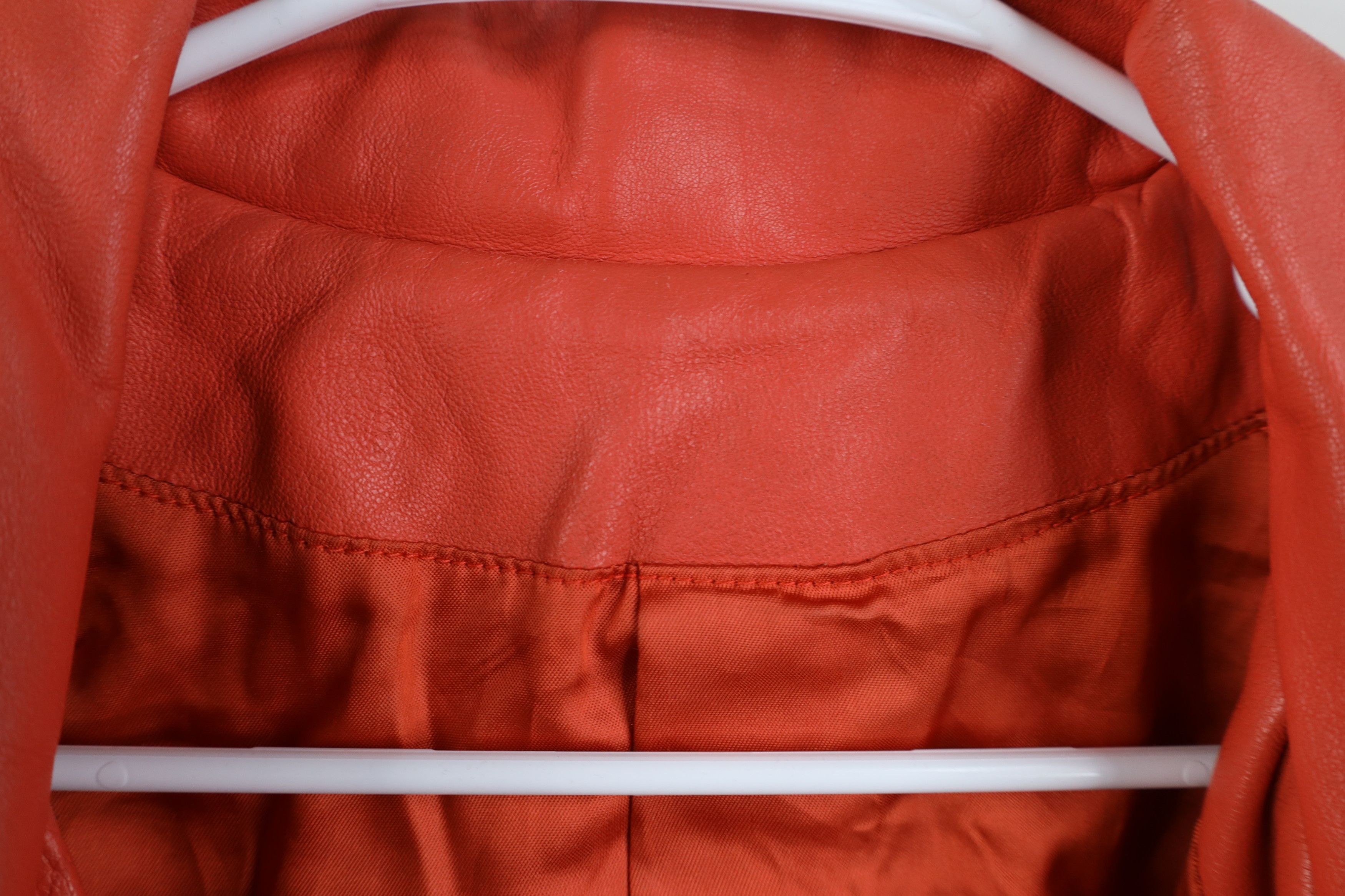 Vintage Vintage 80s Mid Mod Soft Leather Button Back Jacket Coral Size L / US 10 / IT 46 - 8 Thumbnail