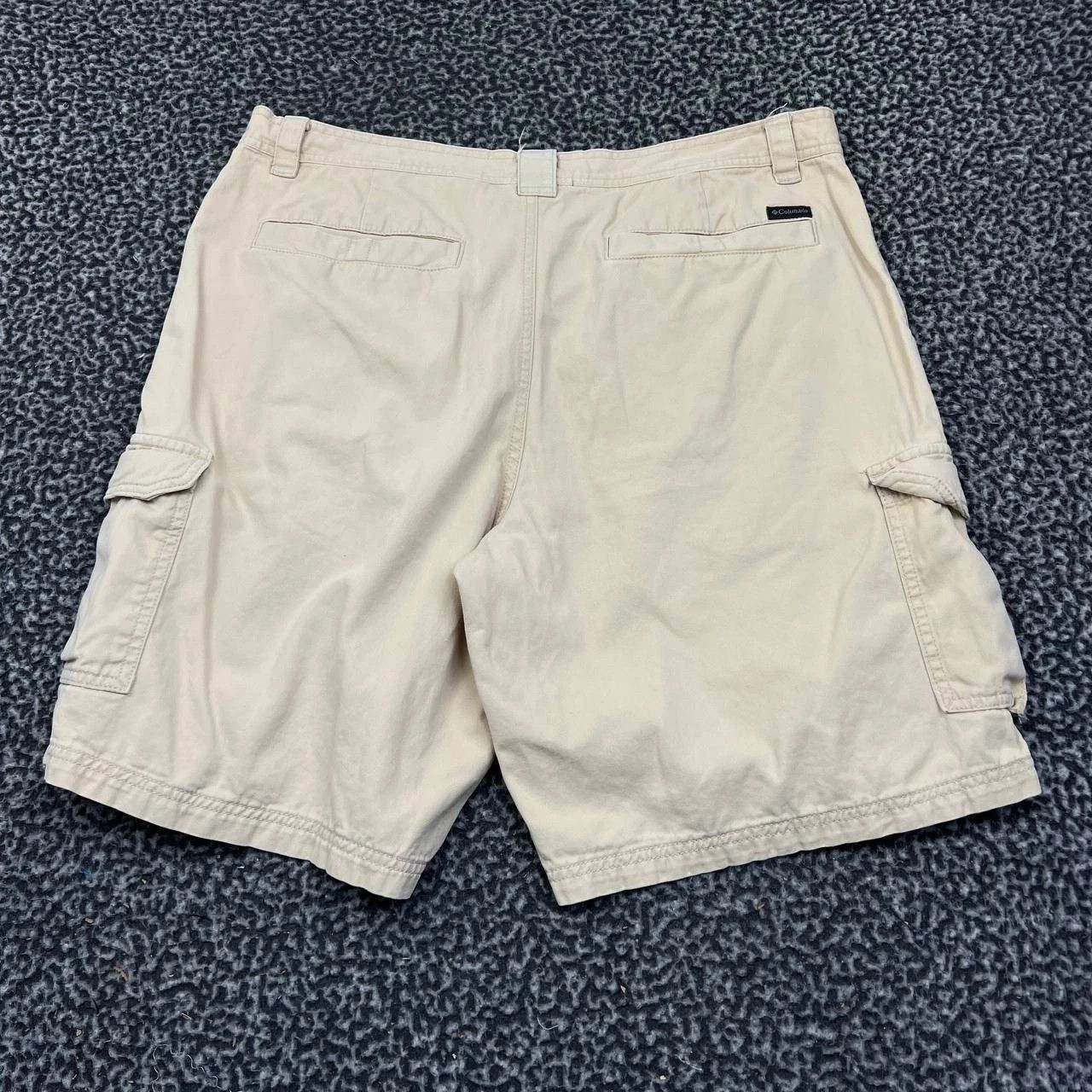 Columbia Columbia Cargo Shorts 38 Pockets Outdoor Omni Shade Cotton Size US 38 / EU 54 - 2 Thumbnail