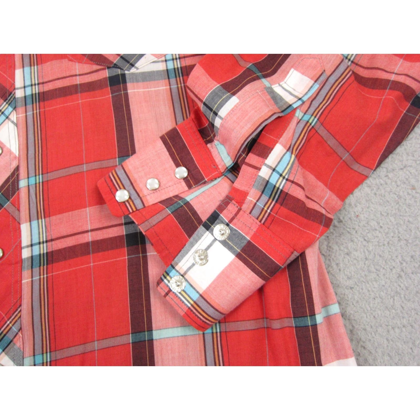 Wrangler Vintage Wrangler Shirt Mens 16.5 Red Plaid Cotton Button-Up Western Casual Cowboy 80s Mens Size US XL / EU 56 / 4 - 7 Thumbnail