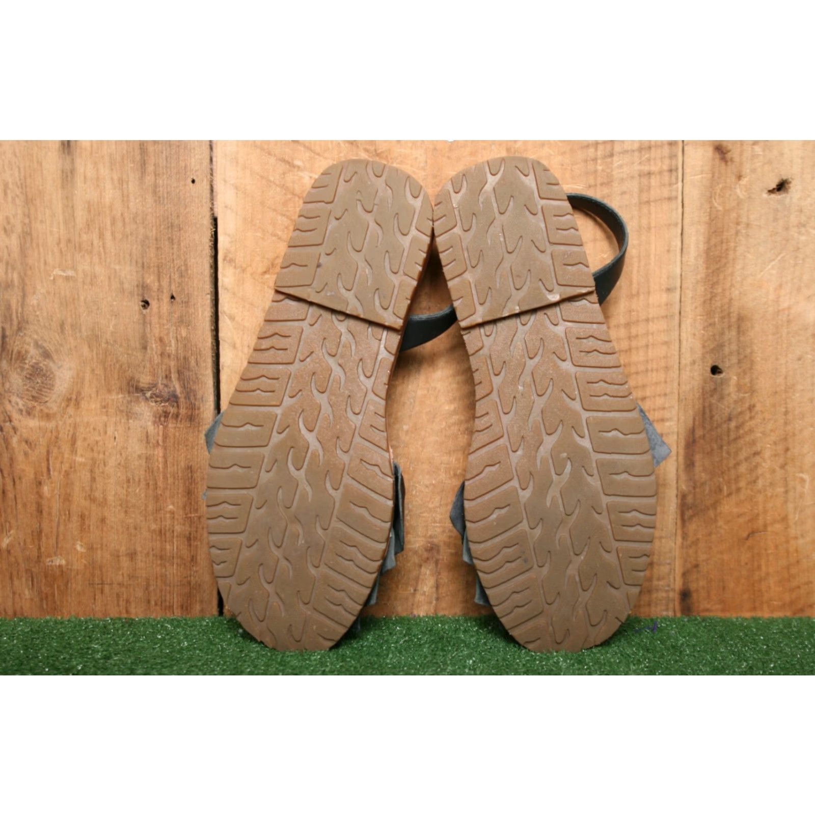 Seychelles Seychelles Black Leather Slingback Peep Toe Sandals Women's US 7 Size 7 Sandal Slingback Brand Seychelles Women Size US 7 / IT 37 - 5 Thumbnail