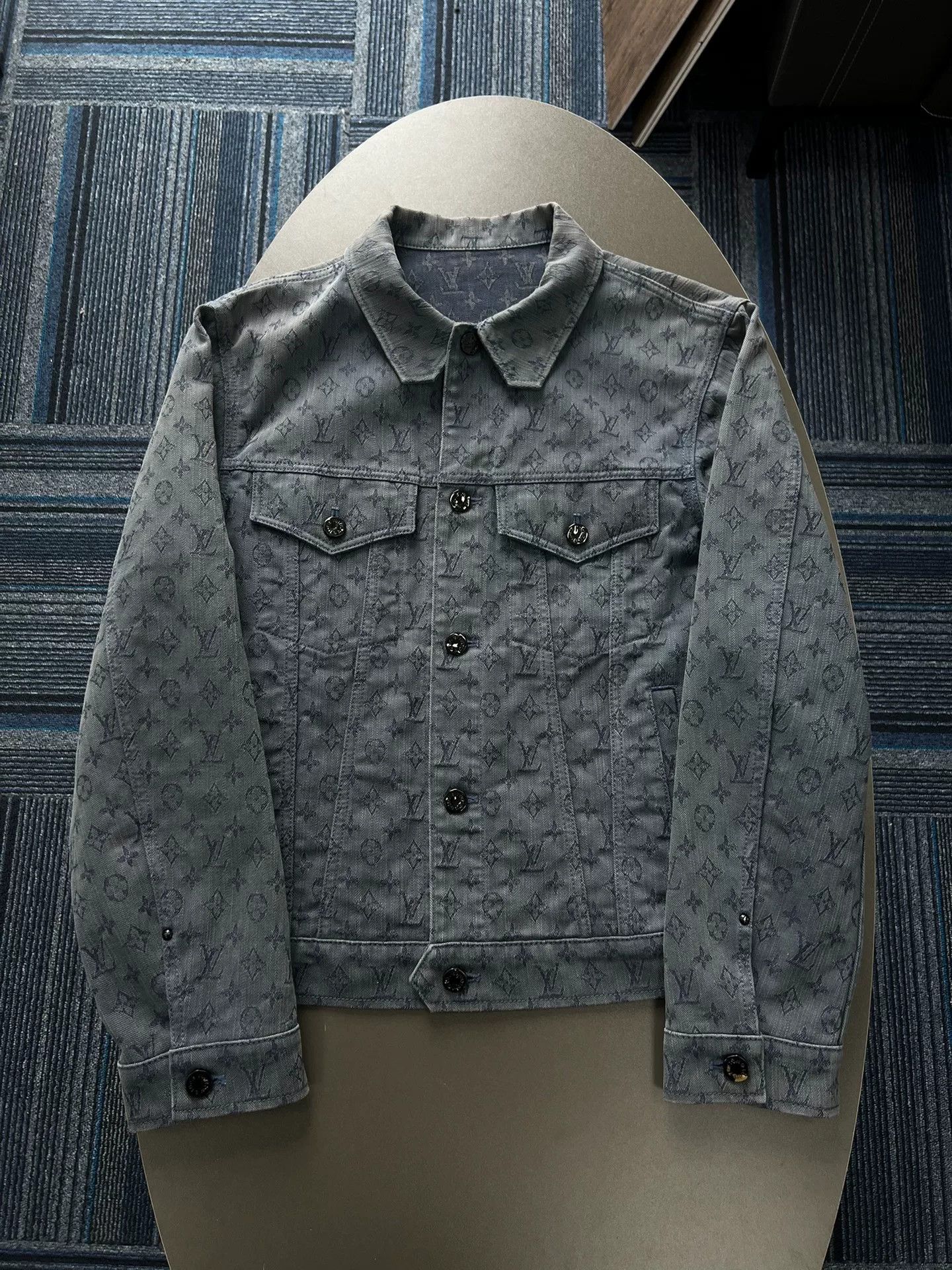 LVXWA lv full print denim jacket in blue Size US M / EU 48-50 / 2 - 1 Thumbnail