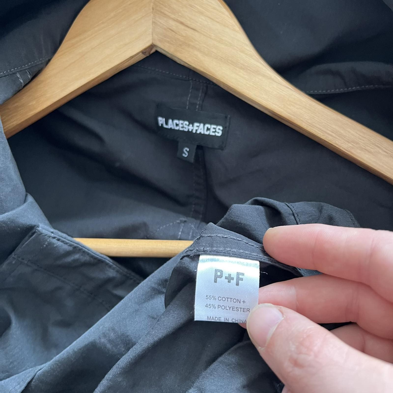 Places + Faces Places+Faces Windbreaker Black jacket Sz S Size US S / EU 44-46 / 1 - 5 Thumbnail