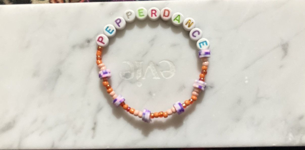 Other Pepper dance themed bracelet Size ONE SIZE - 1 Preview