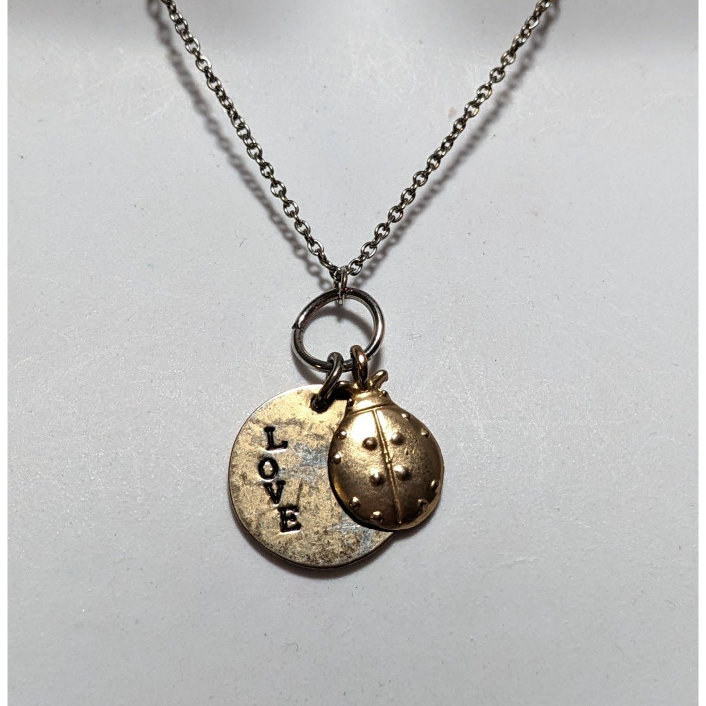 Other Gold Ladybug Love Charm Necklace Size ONE SIZE - 11 Thumbnail