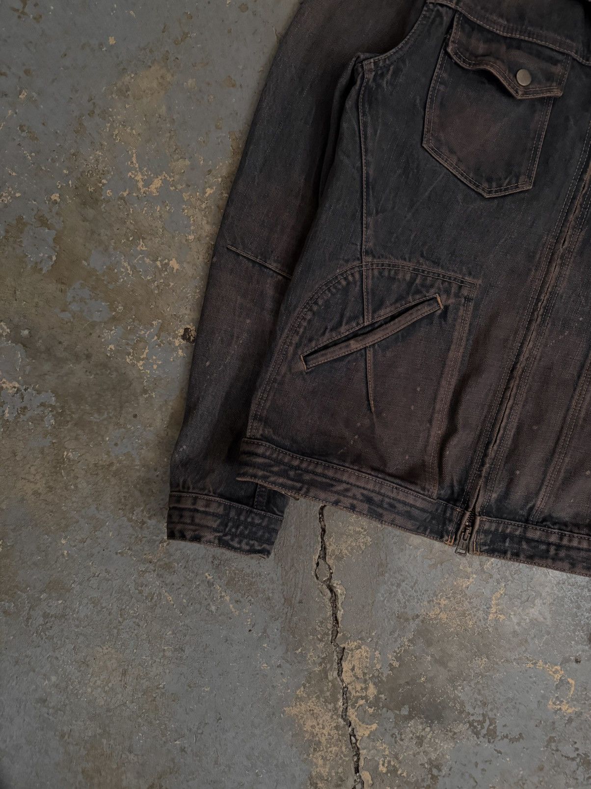 Number (N)ine FW09 “A Closed Feeling” Mudwash Pain Trucker - Takahiro Size US M / EU 48-50 / 2 - 3 Thumbnail