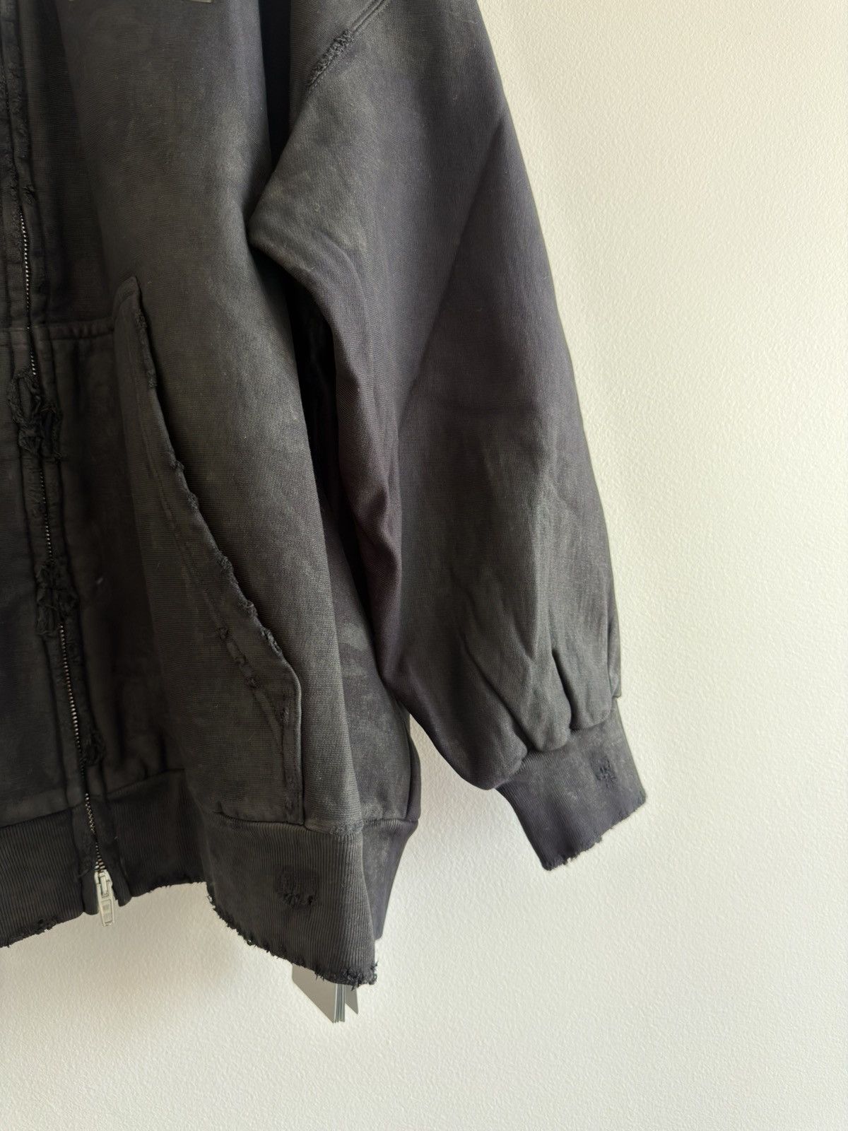 Balenciaga BALENCIAGA DEMNA GAFFER HOODIE ZIP UP MUD SHOW BLACK Size US M / EU 48-50 / 2 - 5 Thumbnail