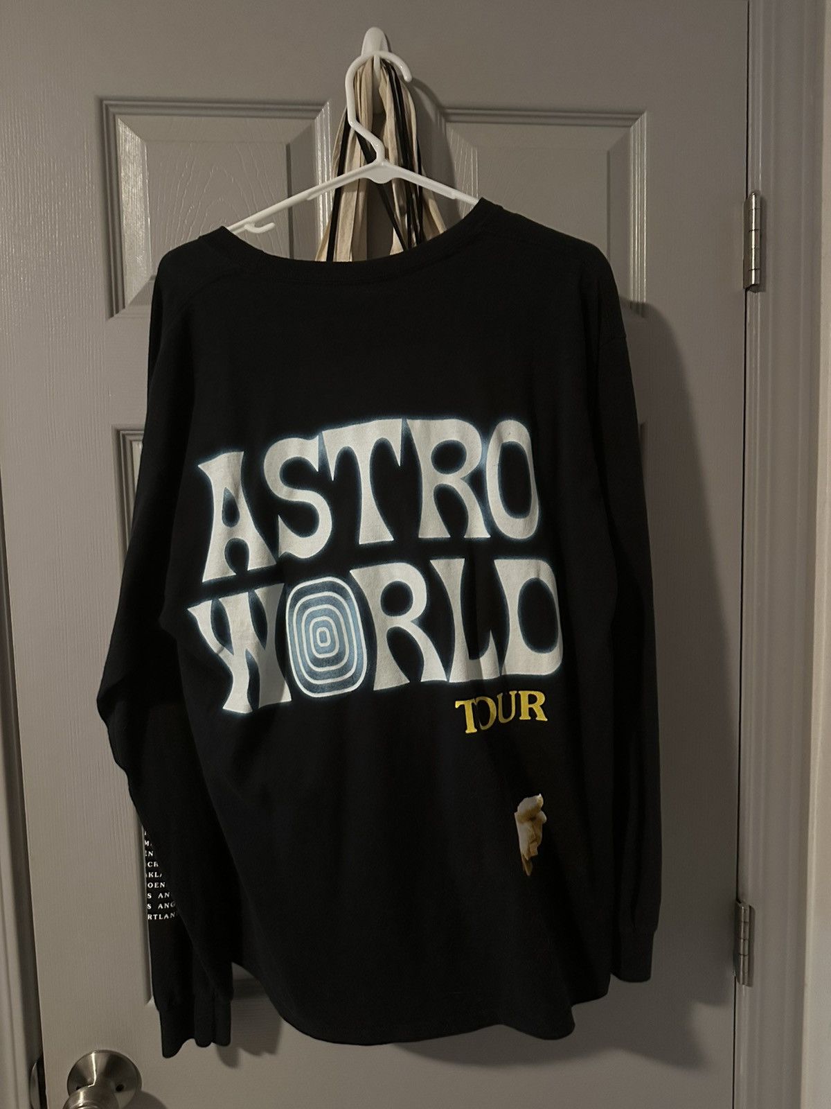 Travis Scott Astroworld Tour Long Sleeve T-Shirt Size US M / EU 48-50 / 2 - 2 Thumbnail