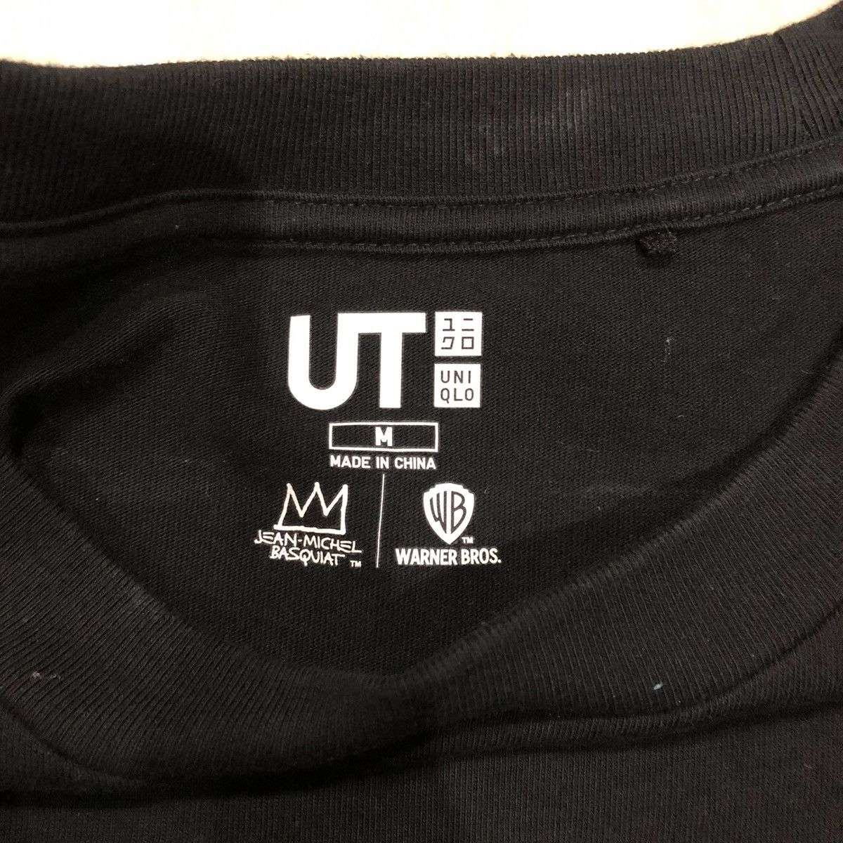 DC Comics LIMITED BATMAN by DC x JEAN-MICHEL BASQUIAT x UNIQLO Size US M / EU 48-50 / 2 - 4 Thumbnail